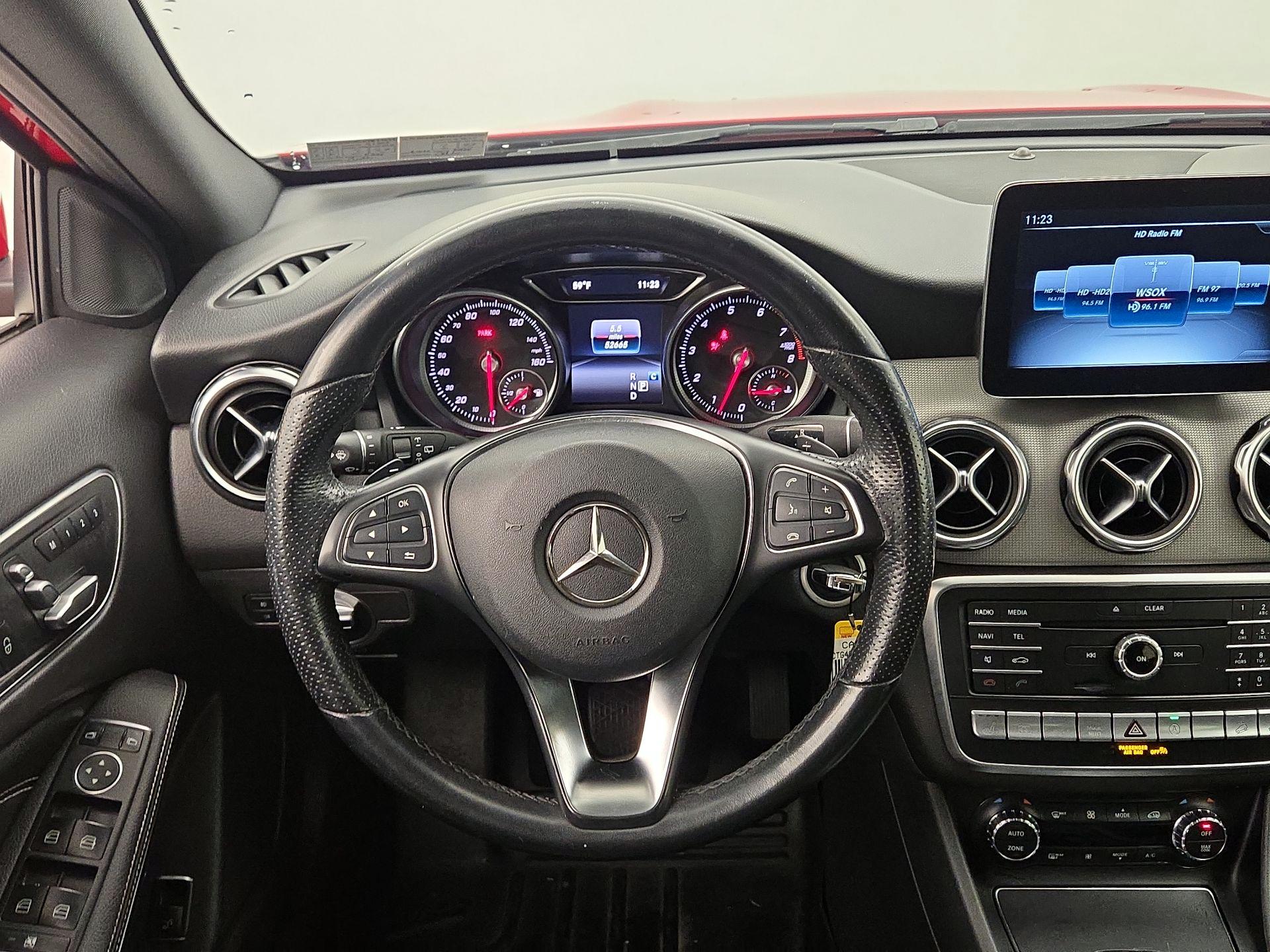 Thumbnail: 2019 Mercedes-Benz GLA - 10