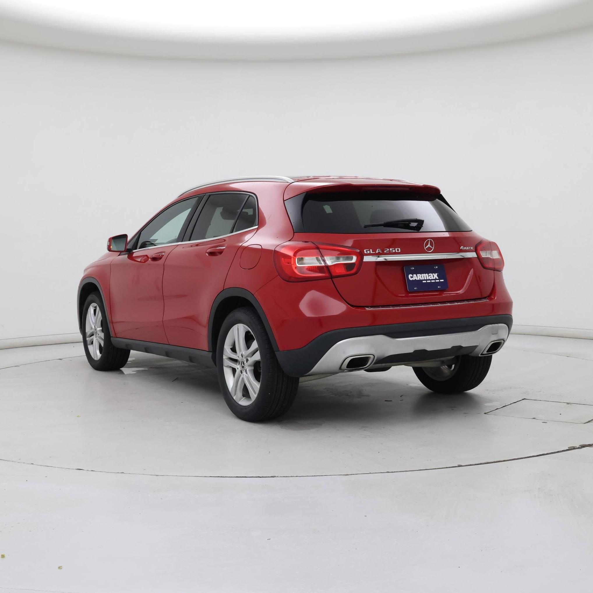 Thumbnail: 2019 Mercedes-Benz GLA - 2