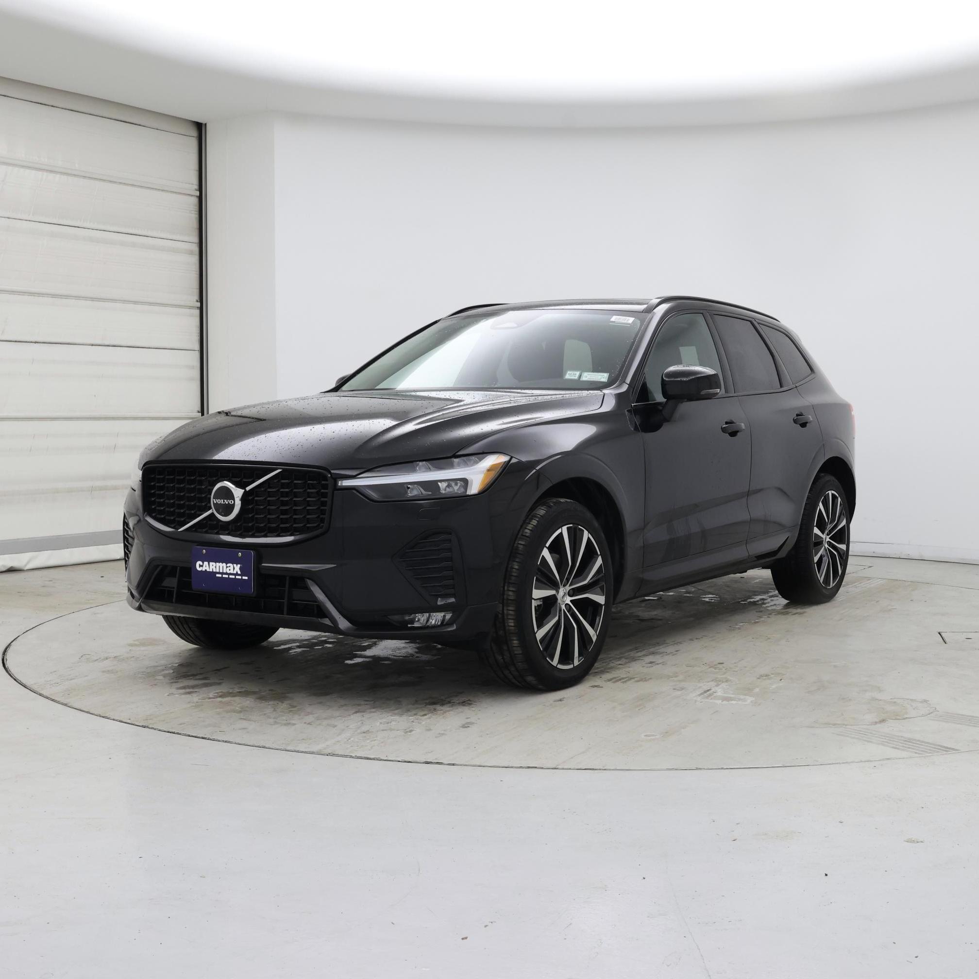 Thumbnail: 2025 Volvo XC60 - 4