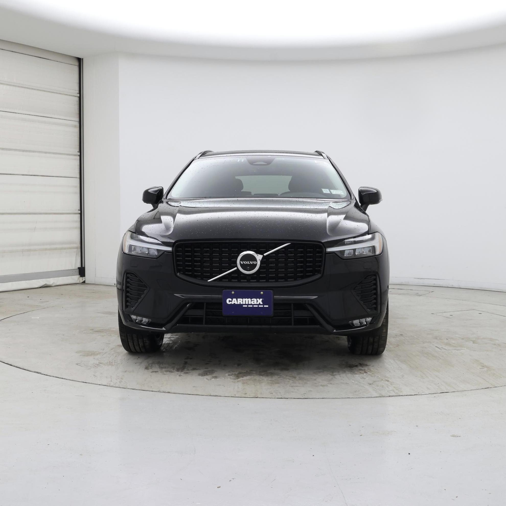 Thumbnail: 2025 Volvo XC60 - 5