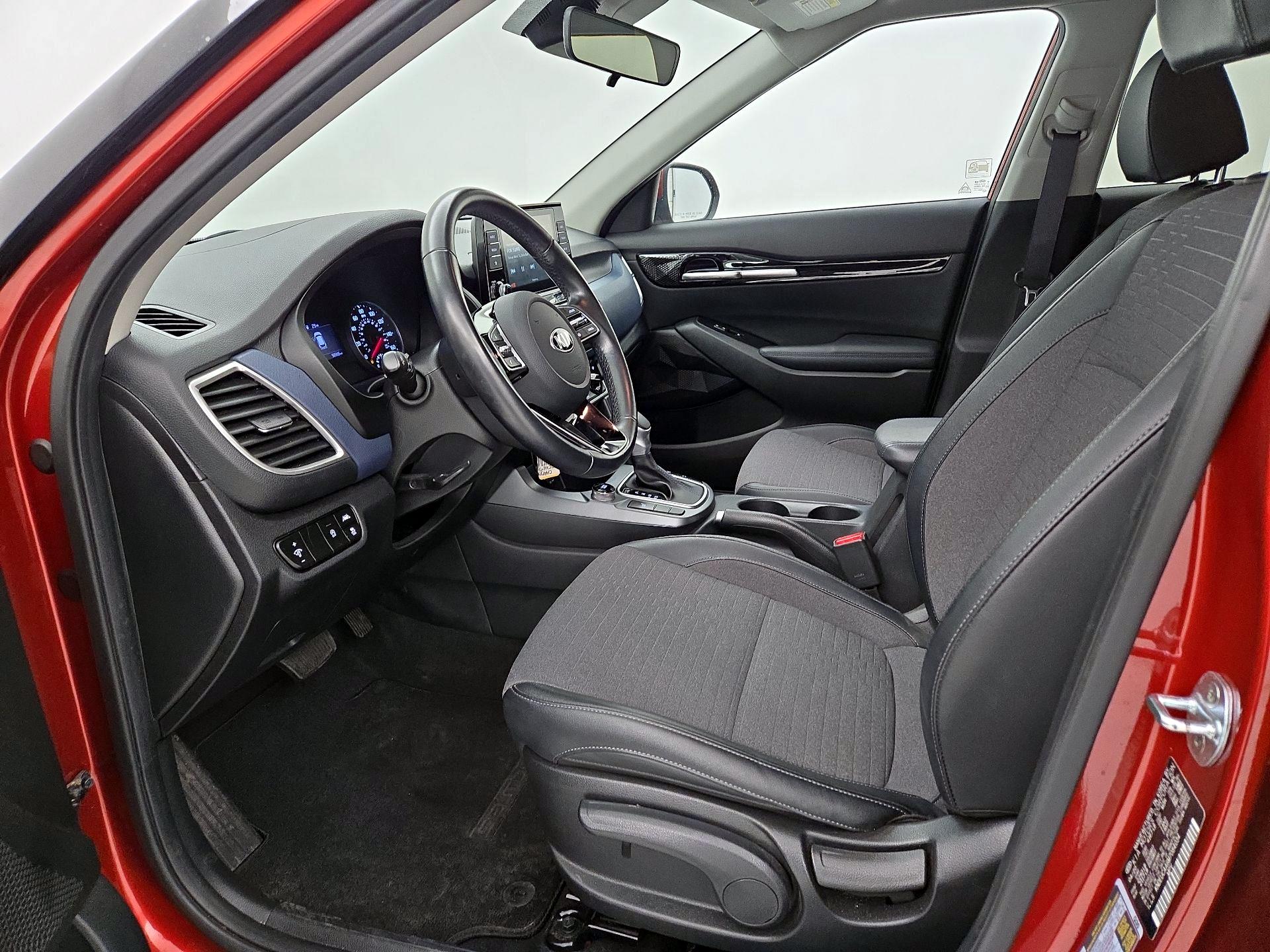 Thumbnail: 2021 Kia Seltos - 11