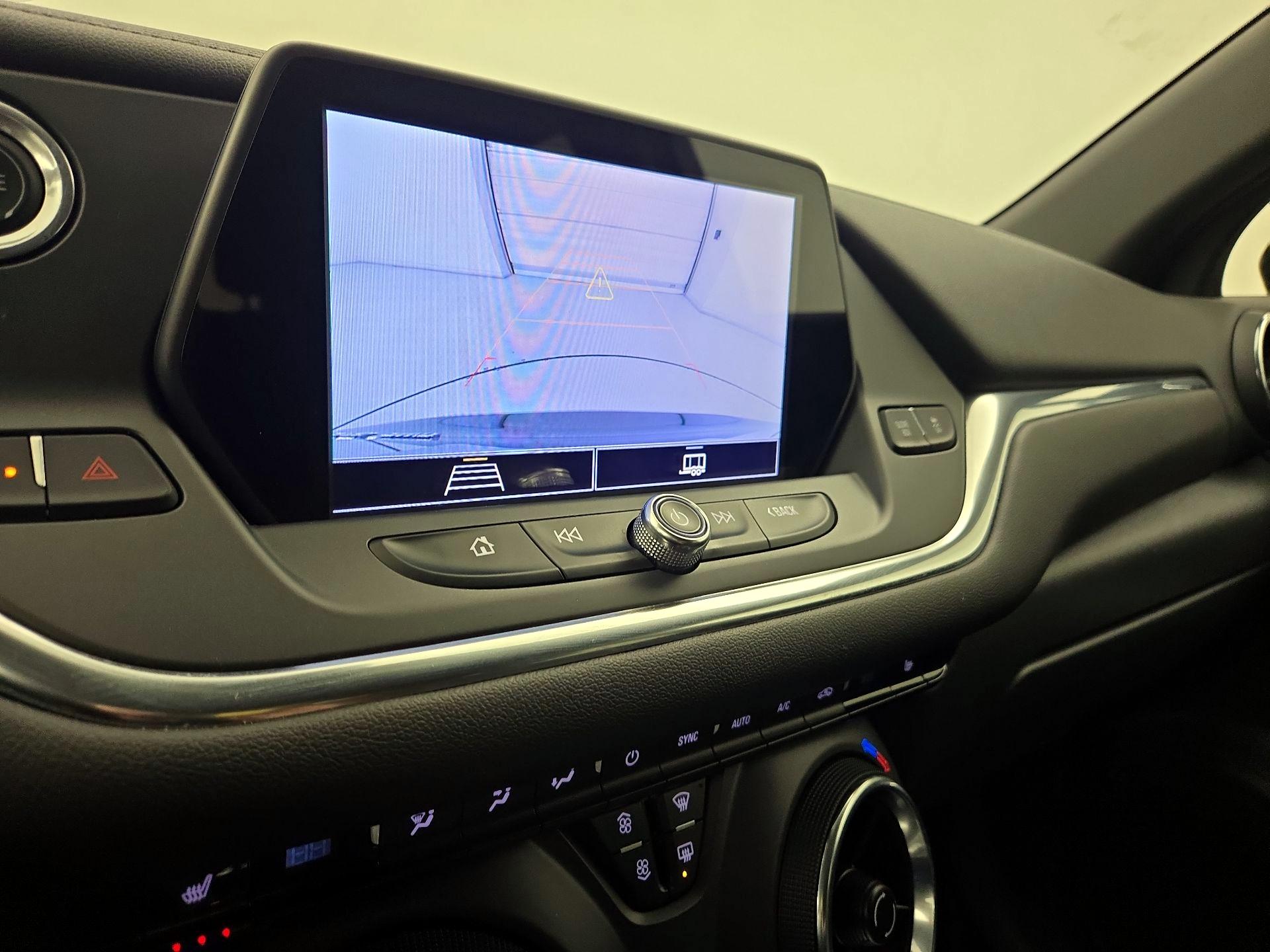 Thumbnail: 2022 Chevrolet Blazer - 14