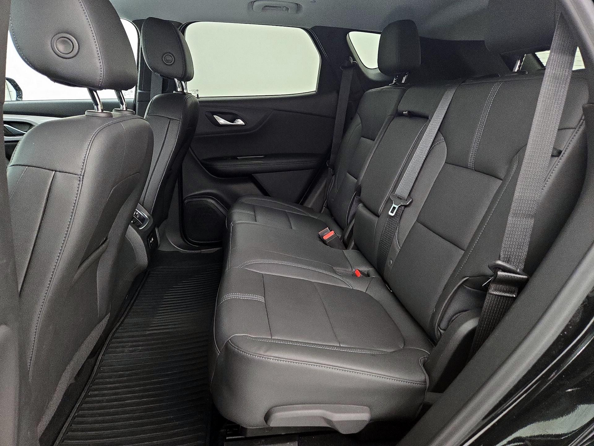 Thumbnail: 2022 Chevrolet Blazer - 20