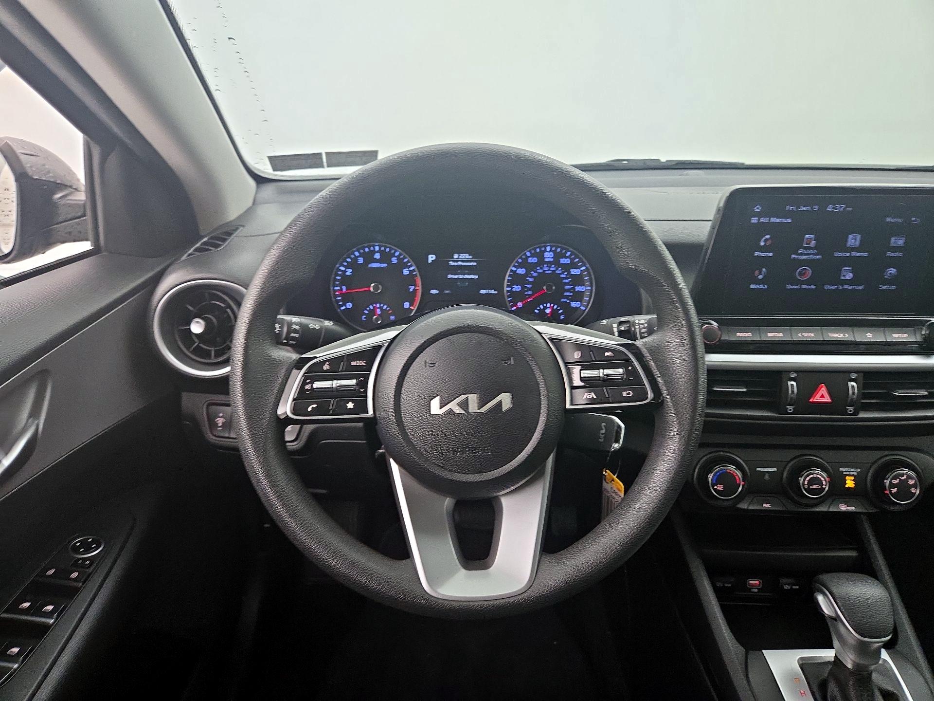 Thumbnail: 2023 Kia Forte - 10