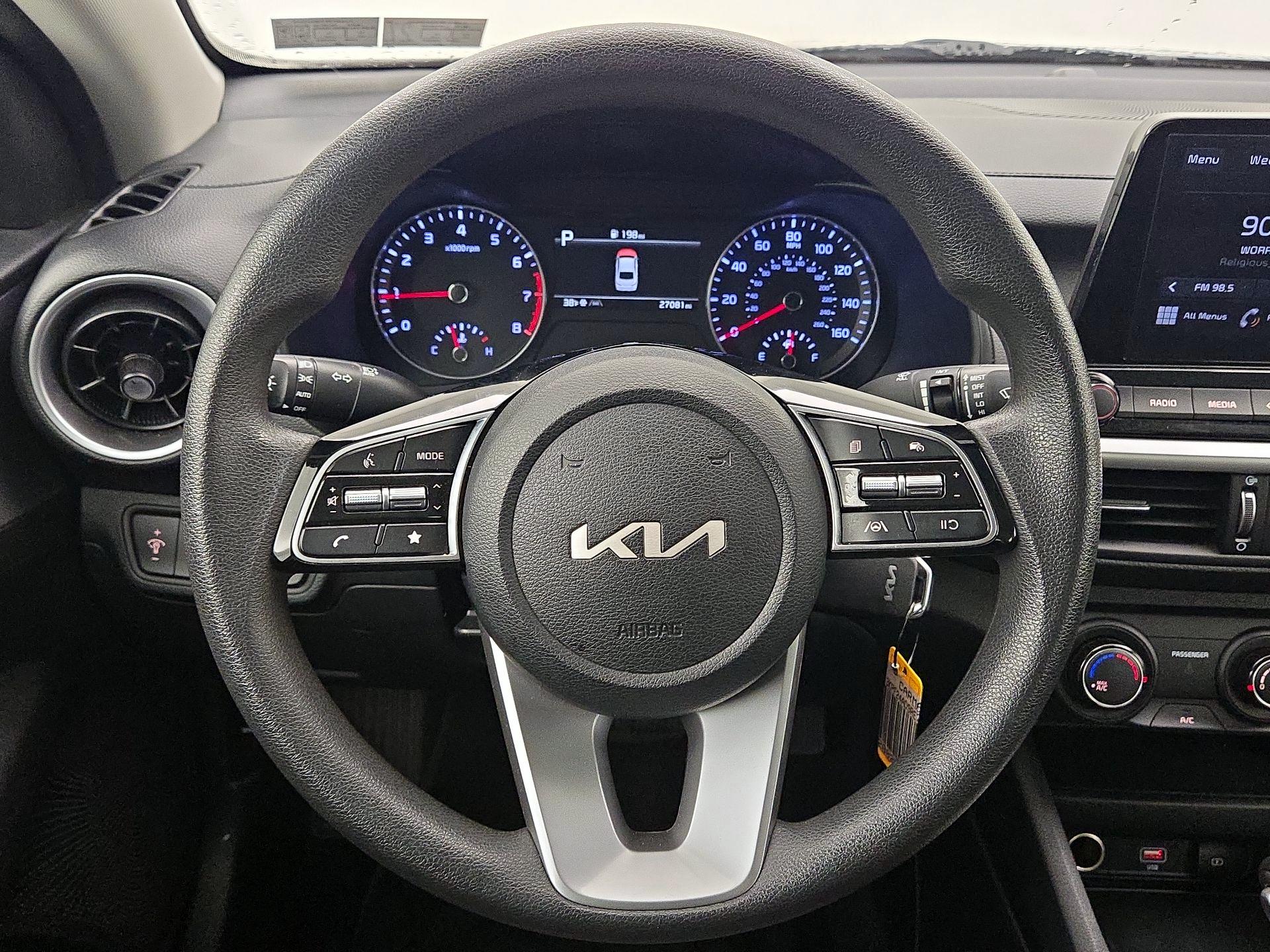 Thumbnail: 2024 Kia Forte - 10