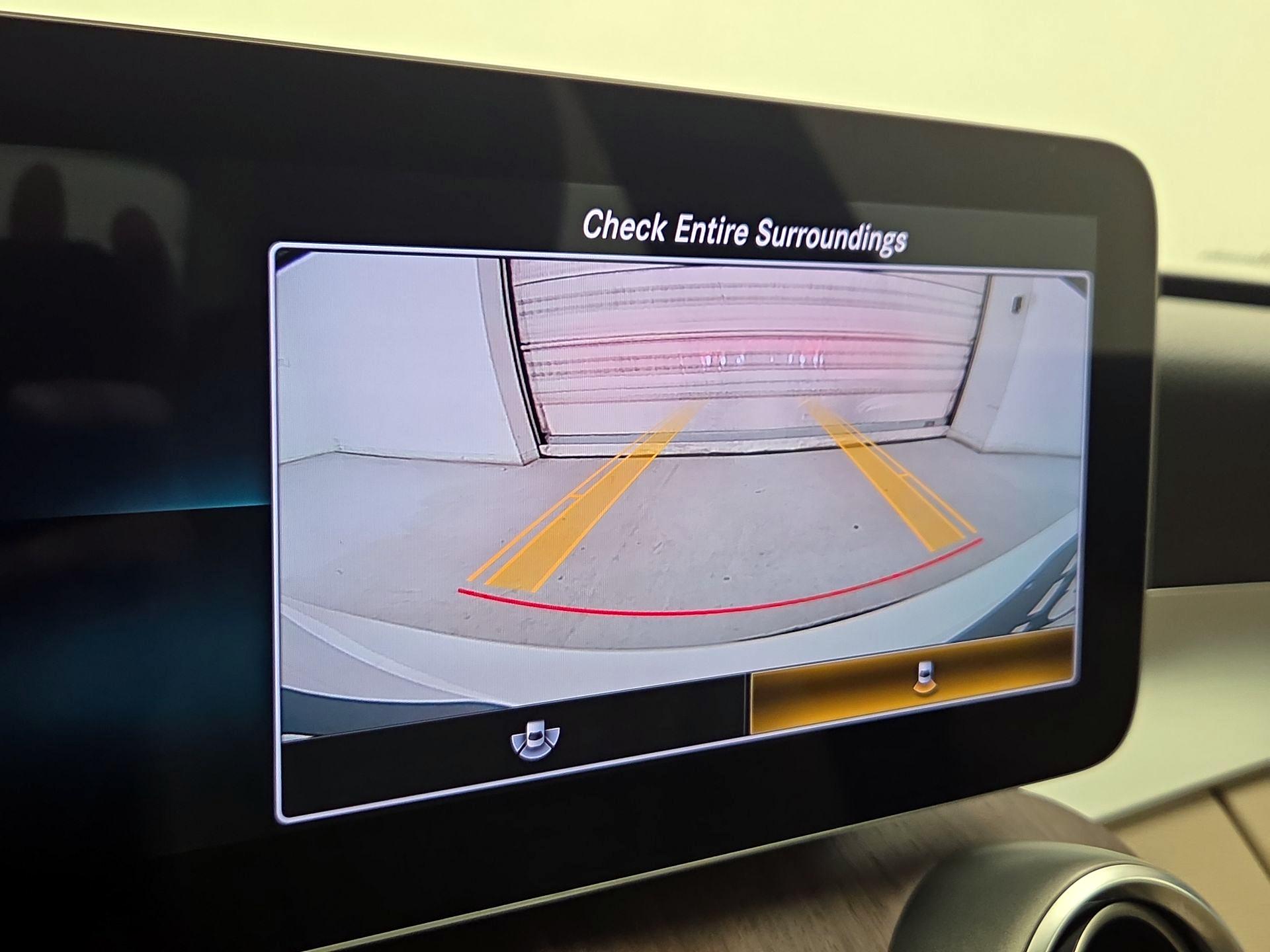 Thumbnail: 2020 Mercedes-Benz C-Class - 14