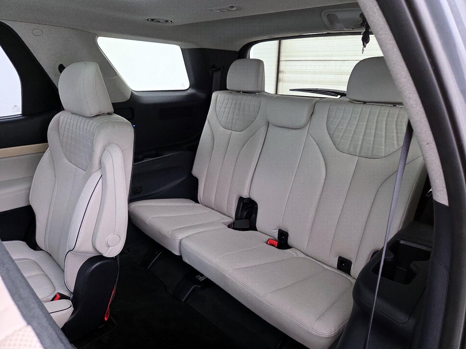2023 Hyundai Palisade Limited - Photo 23