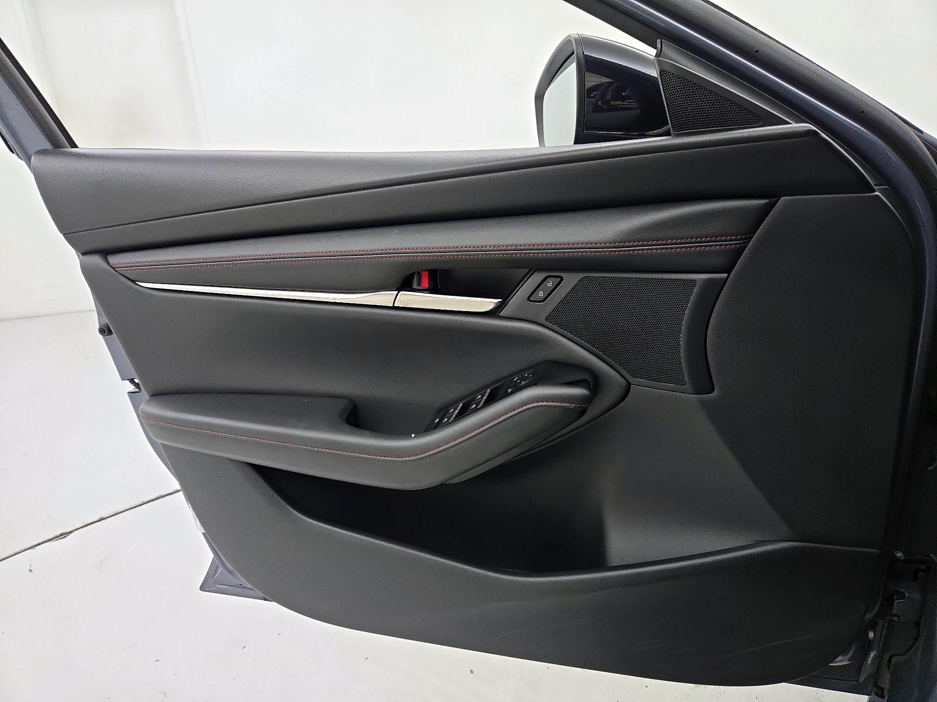 Thumbnail: 2024 Mazda Mazda3 - 12