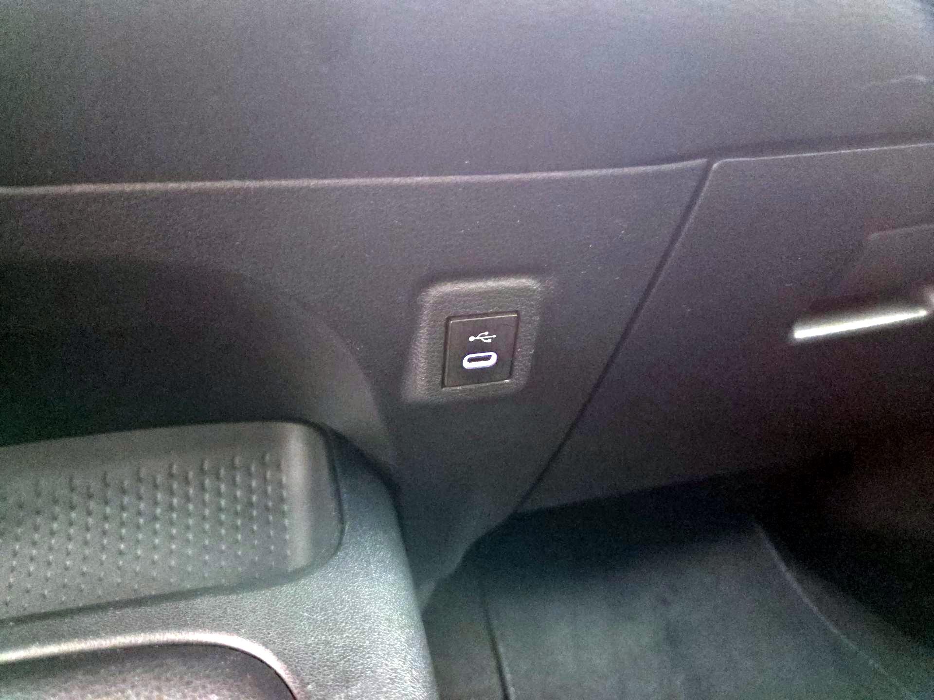 Thumbnail: 2024 Toyota Corolla - 18