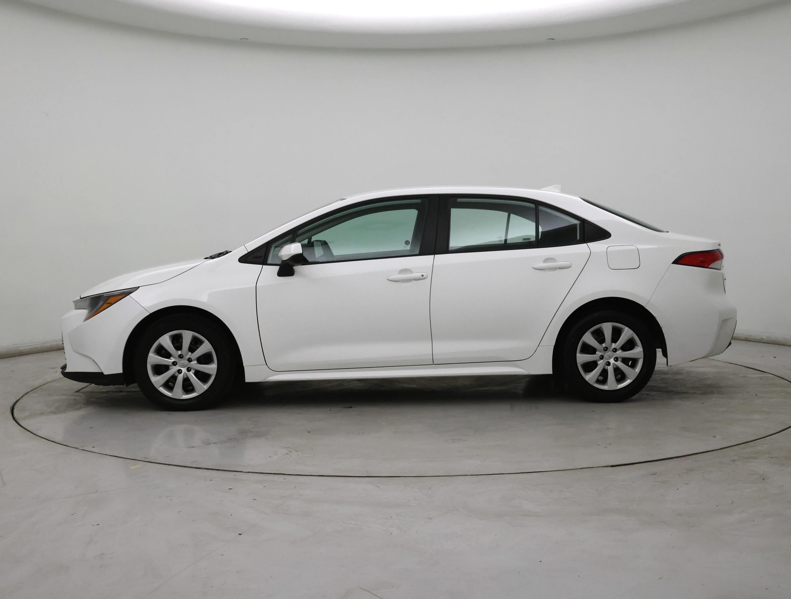 Thumbnail: 2024 Toyota Corolla - 3