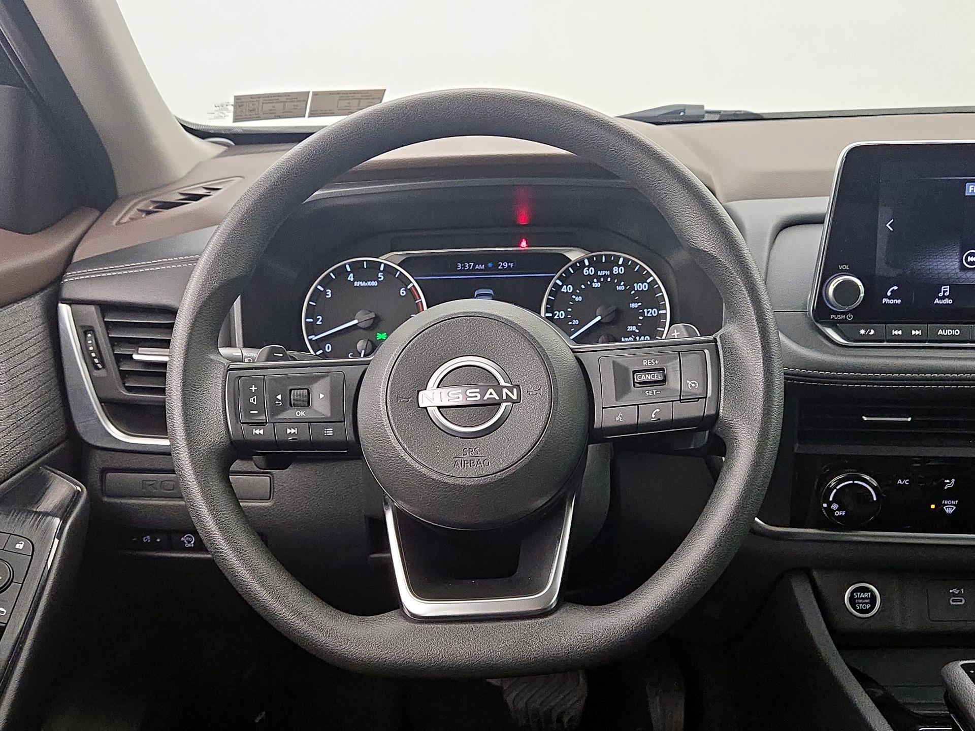 Thumbnail: 2023 Nissan Rogue - 10