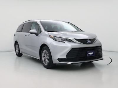 2024 Toyota Sienna Hybrid LE