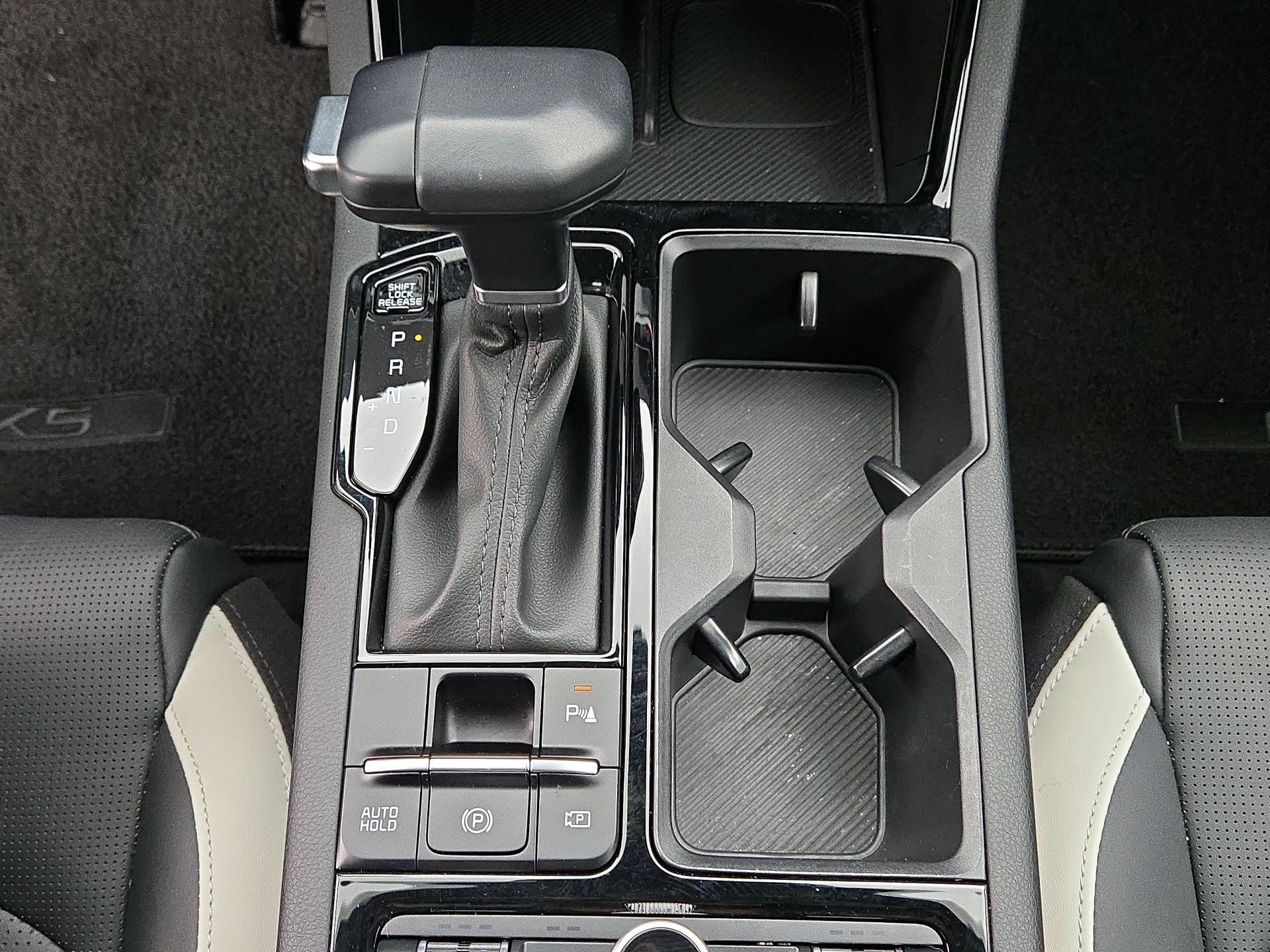 Thumbnail: 2025 Kia K5 - 17