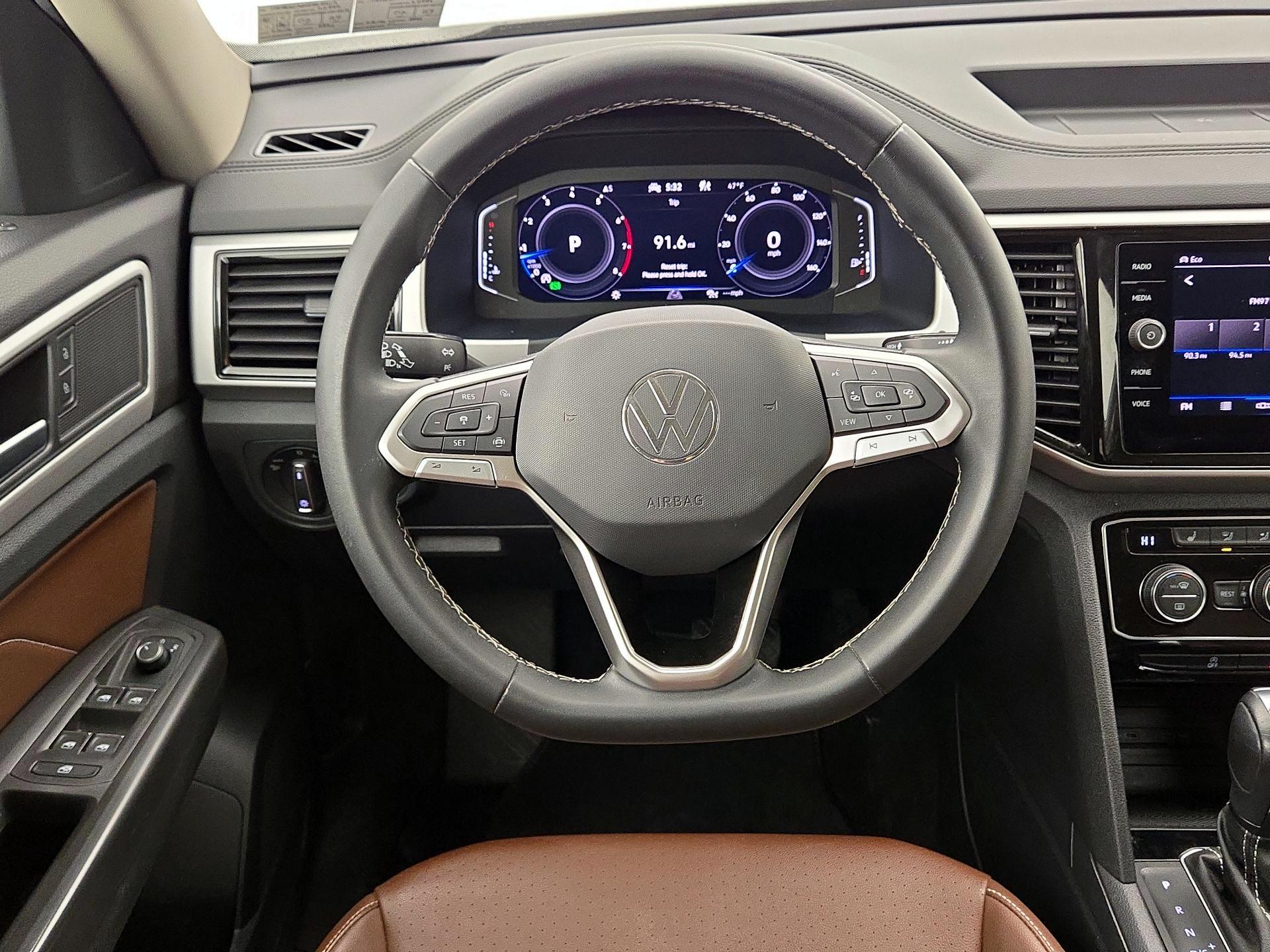 Thumbnail: 2022 Volkswagen Atlas - 10