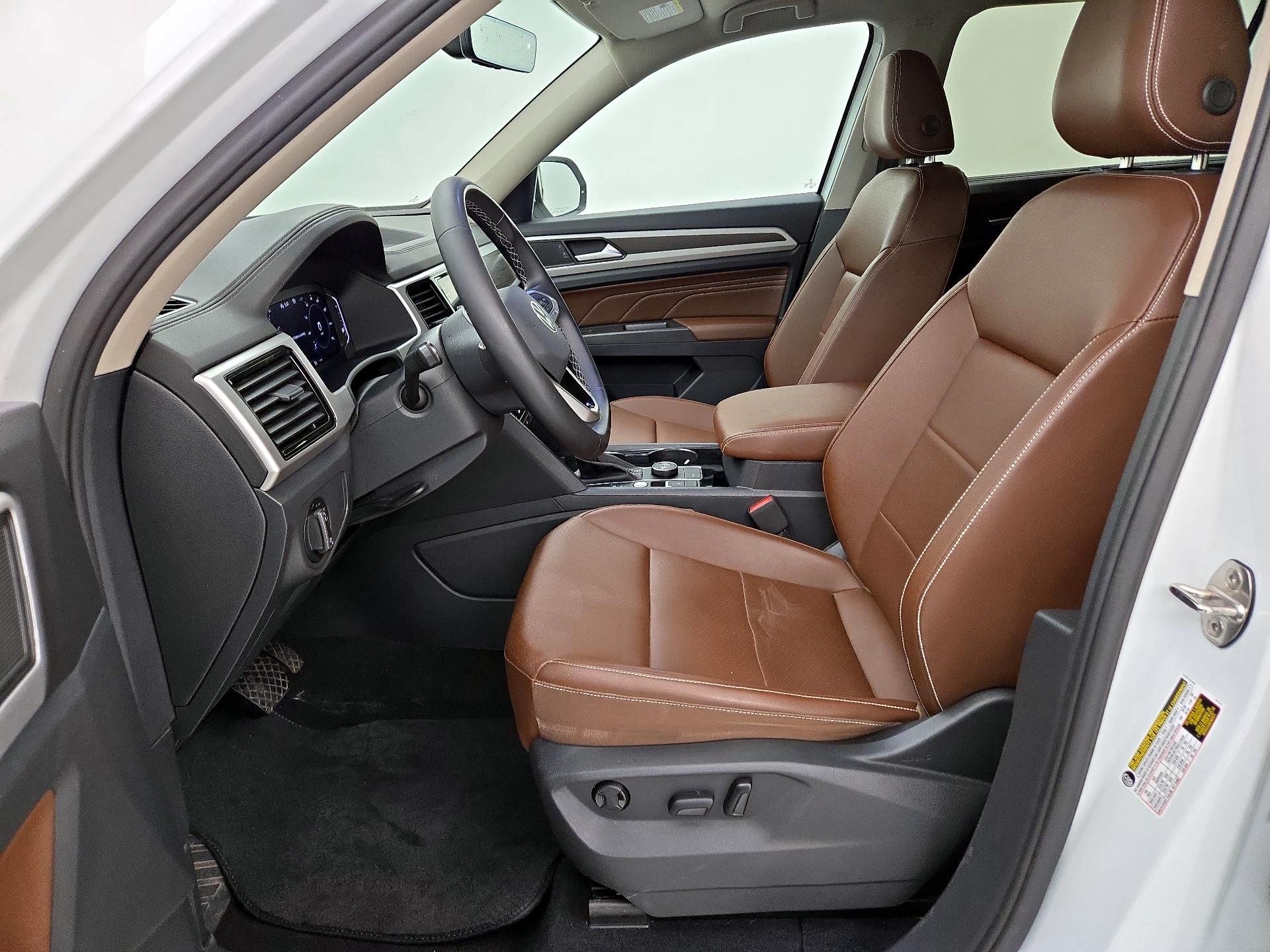 Thumbnail: 2022 Volkswagen Atlas - 11