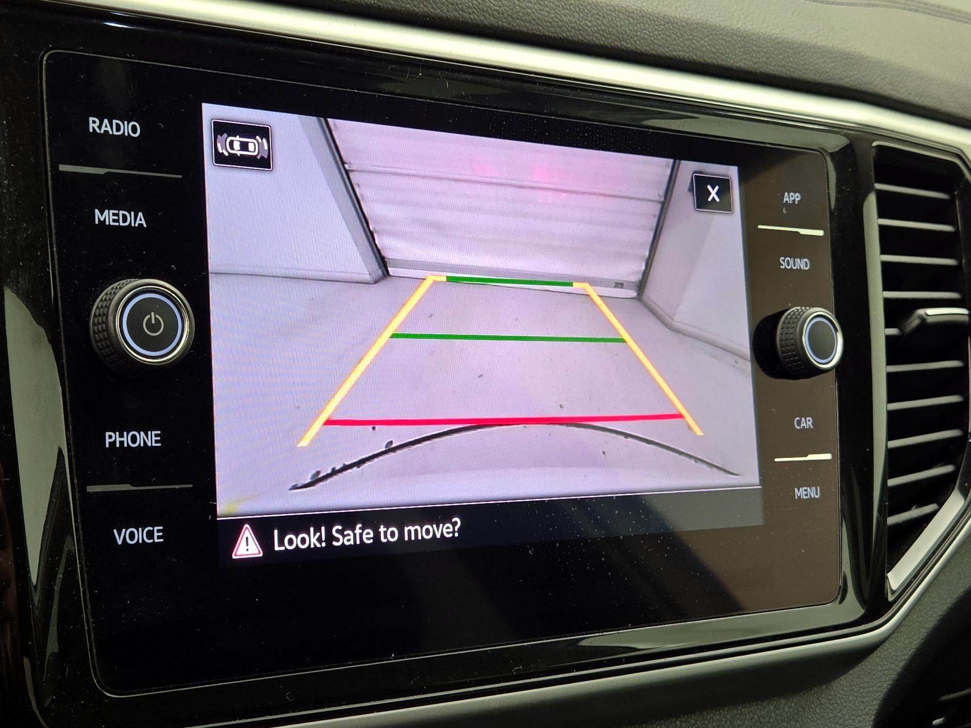 Thumbnail: 2022 Volkswagen Atlas - 13