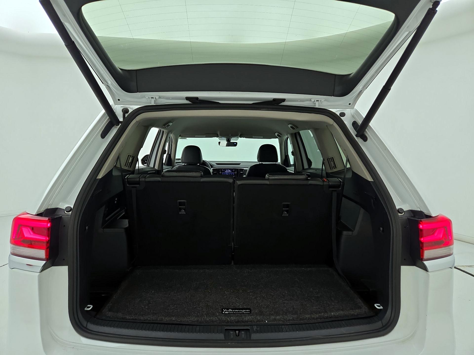 Thumbnail: 2022 Volkswagen Atlas - 20