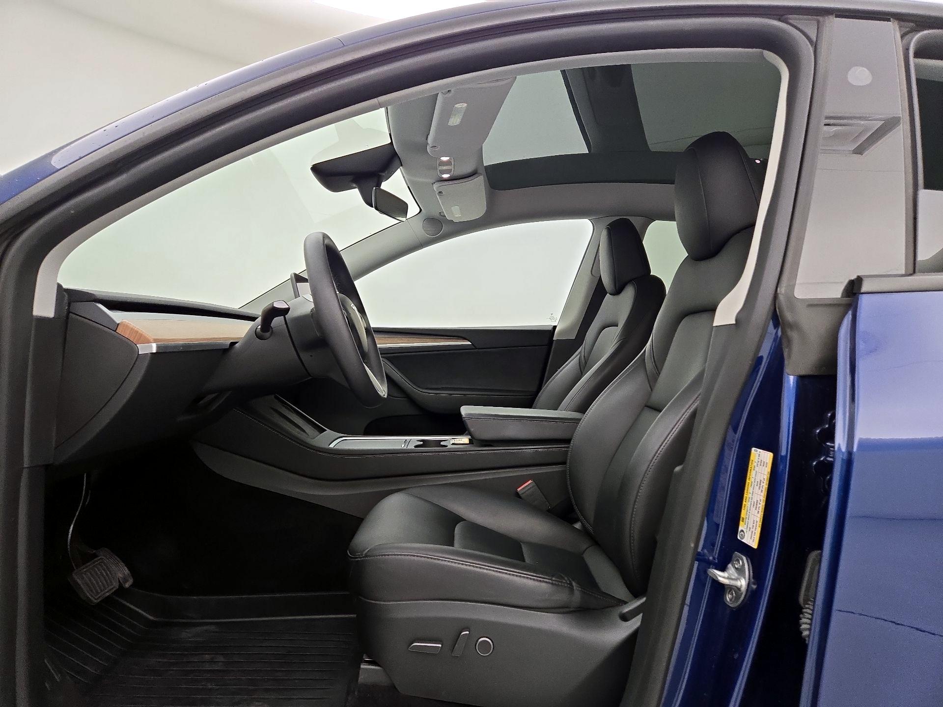 Thumbnail: 2023 Tesla Model Y - 11