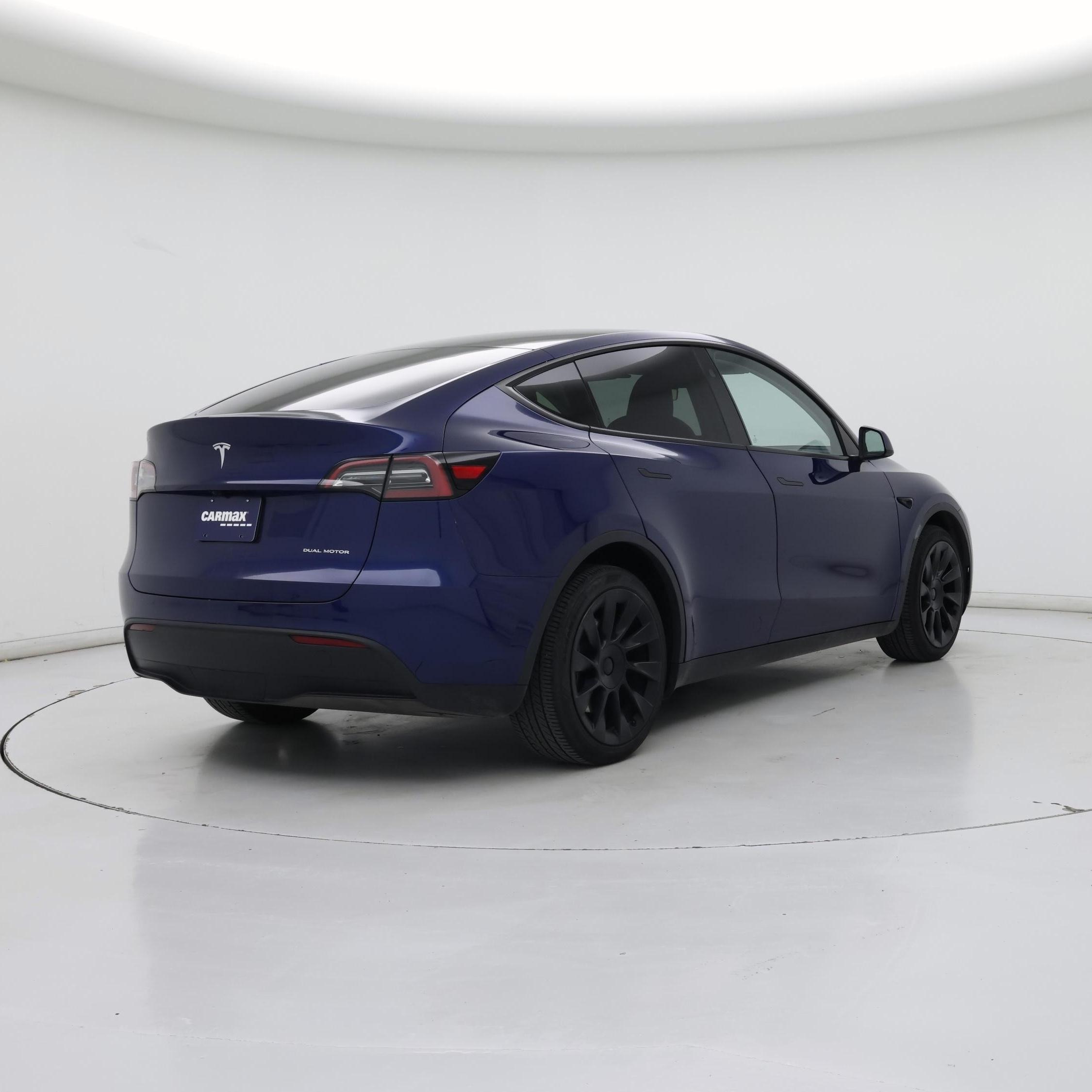 Thumbnail: 2023 Tesla Model Y - 8