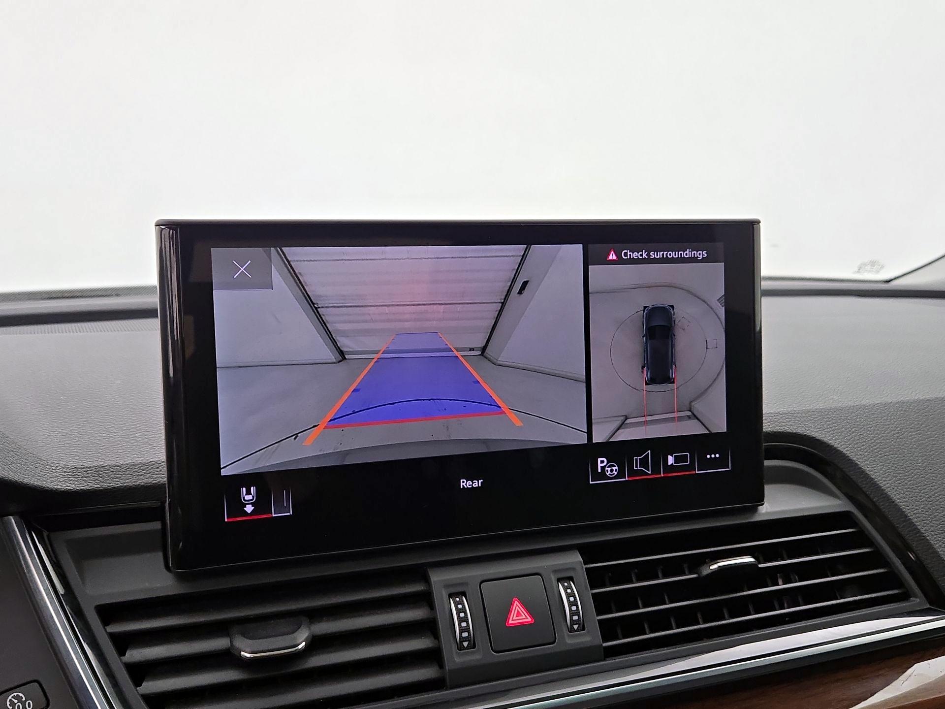 Thumbnail: 2023 Audi Q5 - 15