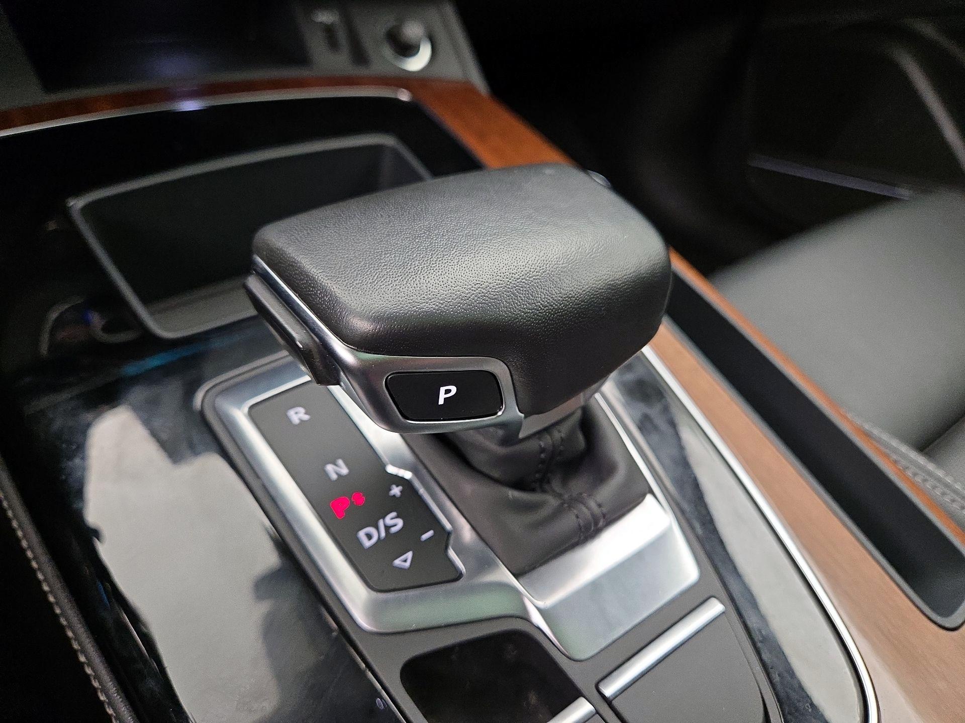 Thumbnail: 2023 Audi Q5 - 18