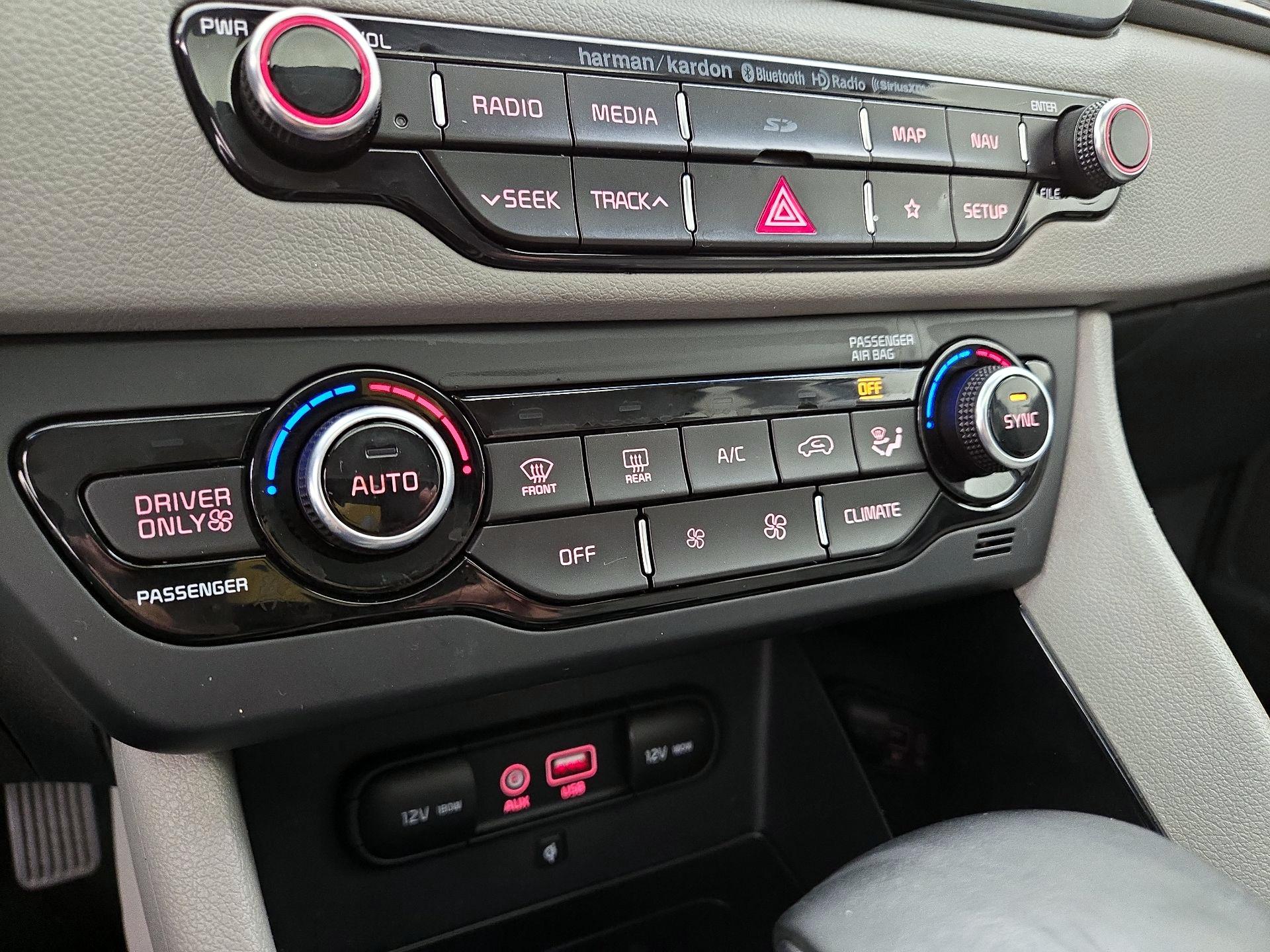 Thumbnail: 2019 Kia Niro - 16