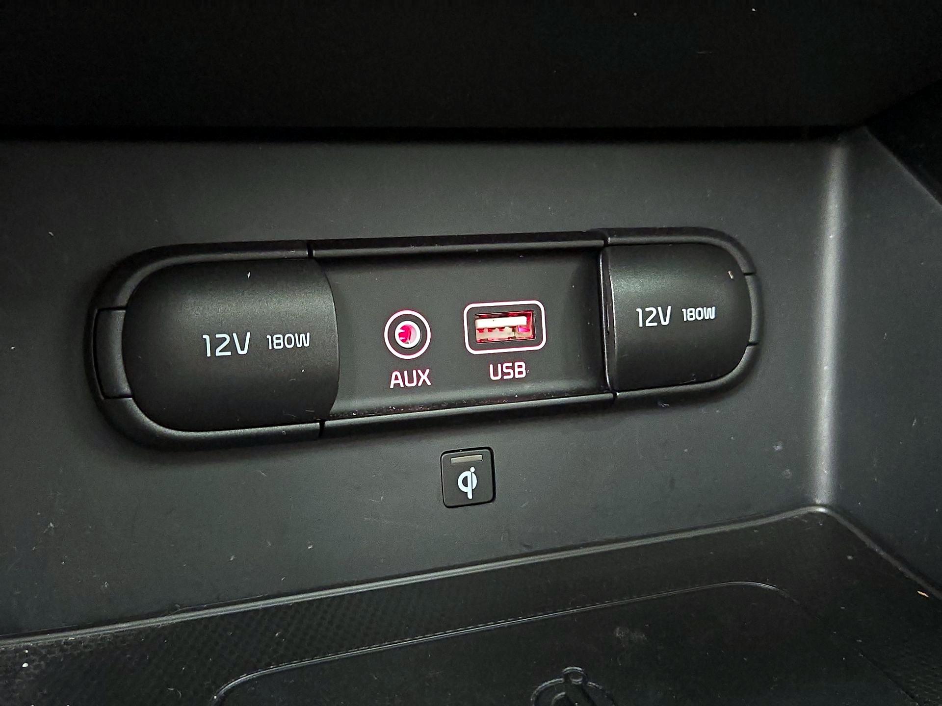 Thumbnail: 2019 Kia Niro - 18