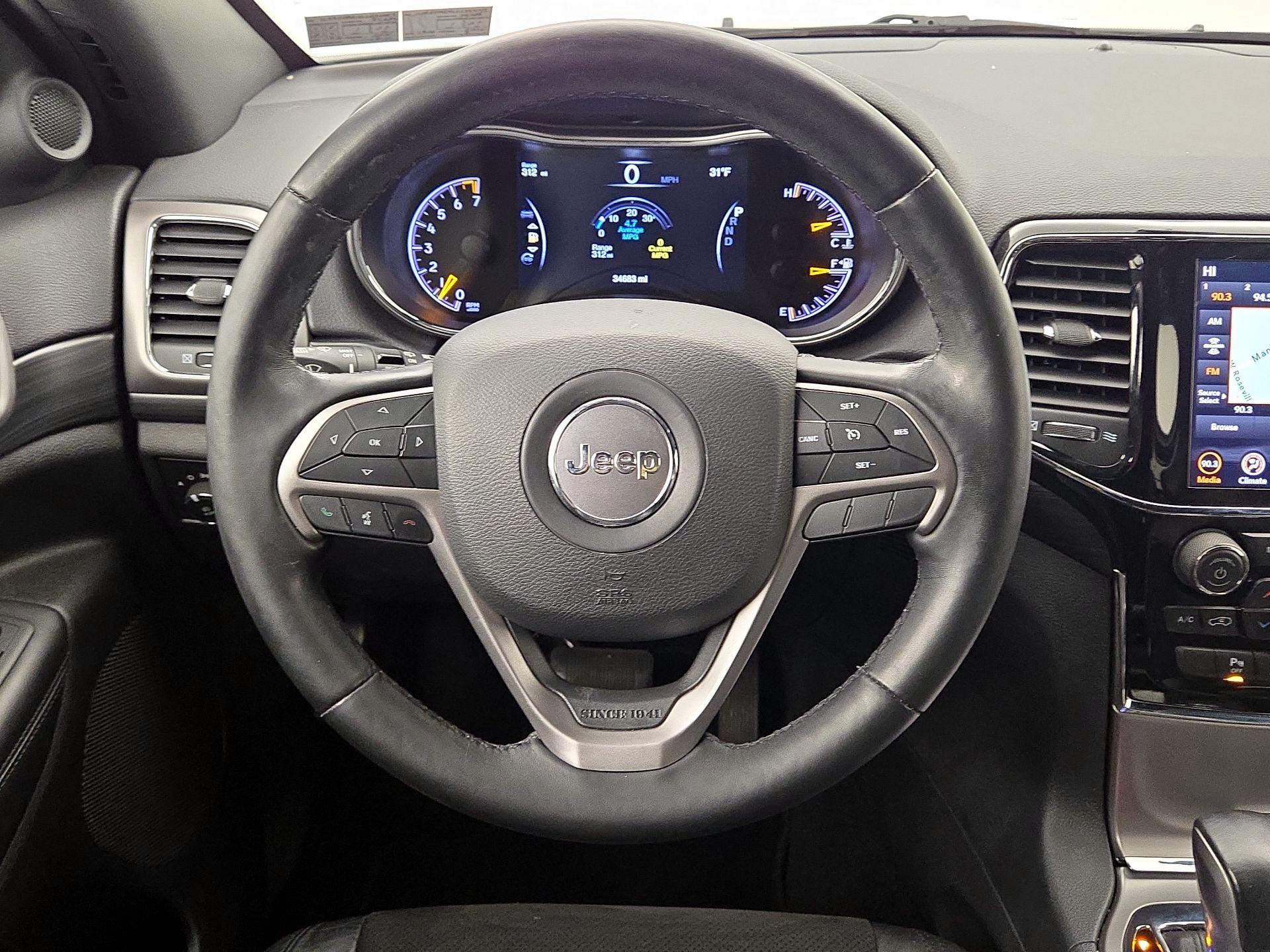 Thumbnail: 2020 Jeep Grand Cherokee - 10