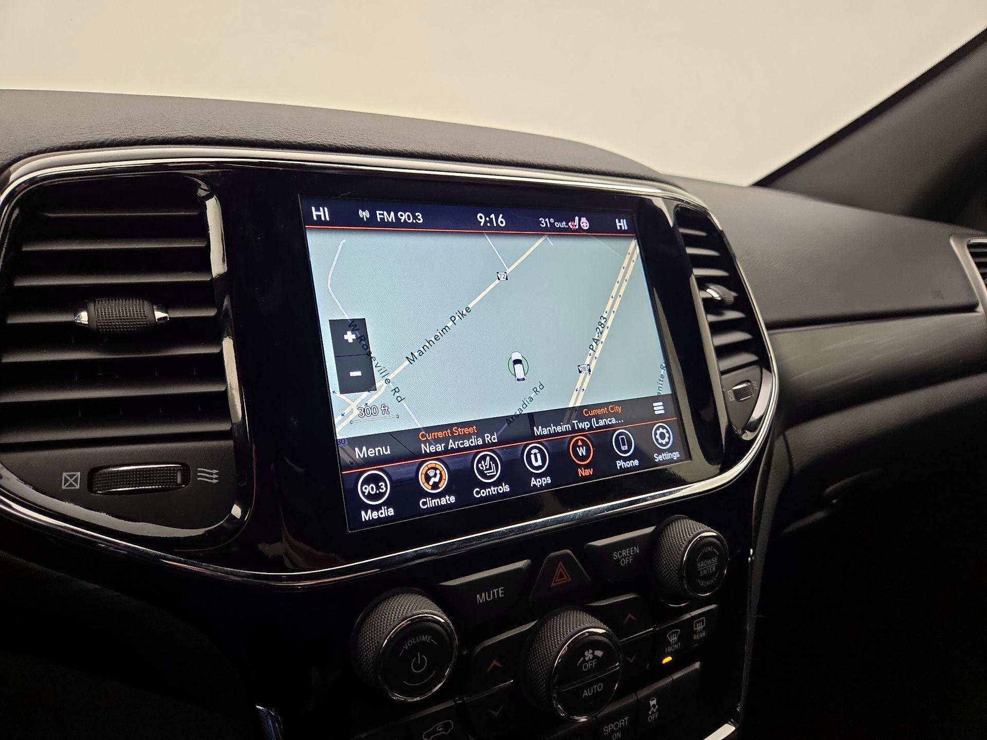 Thumbnail: 2020 Jeep Grand Cherokee - 14