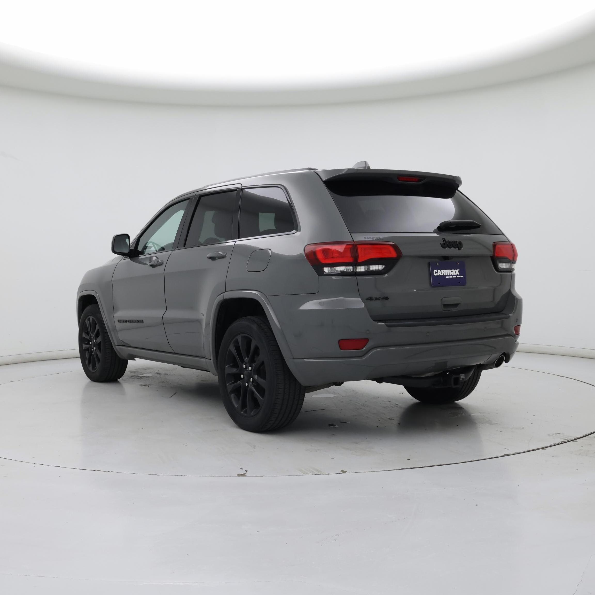 Thumbnail: 2020 Jeep Grand Cherokee - 2