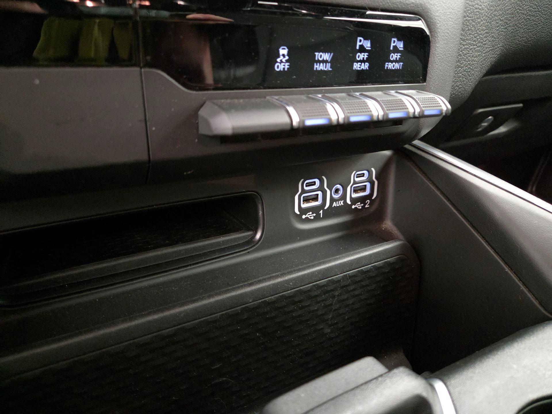 Thumbnail: 2022 RAM 1500 - 18