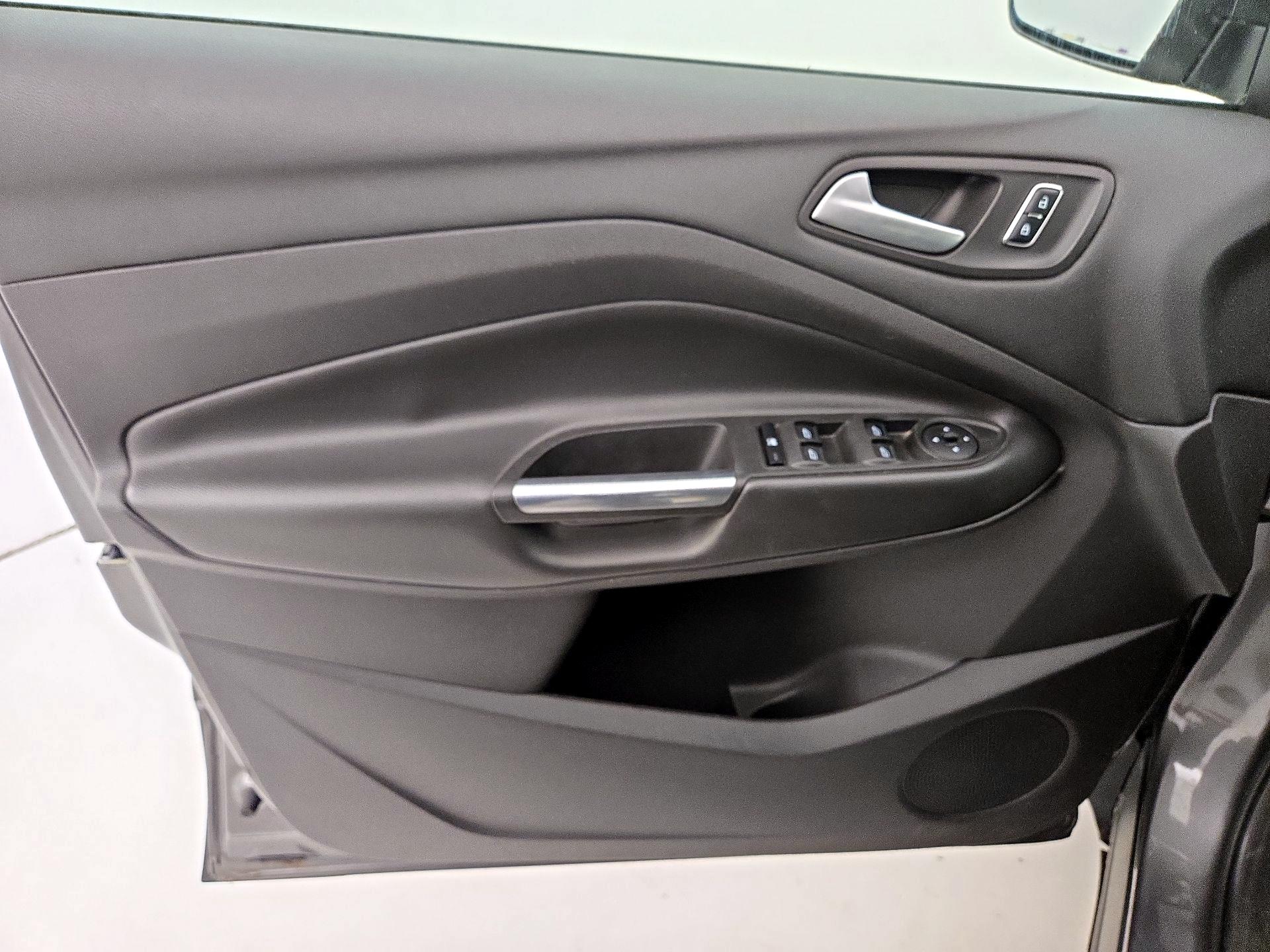 Thumbnail: 2014 Ford Escape - 12