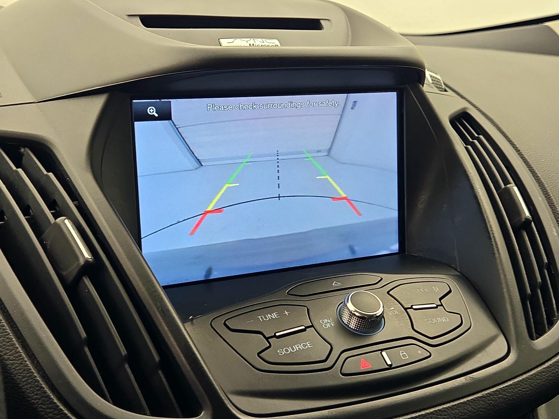 Thumbnail: 2014 Ford Escape - 15