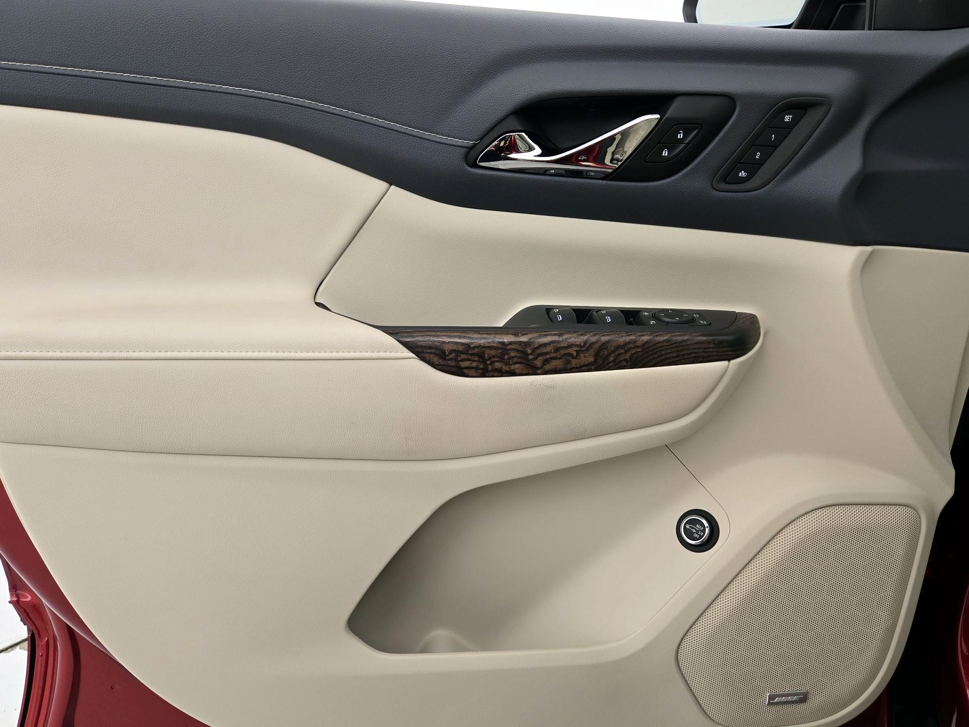 Thumbnail: 2022 GMC Acadia - 12