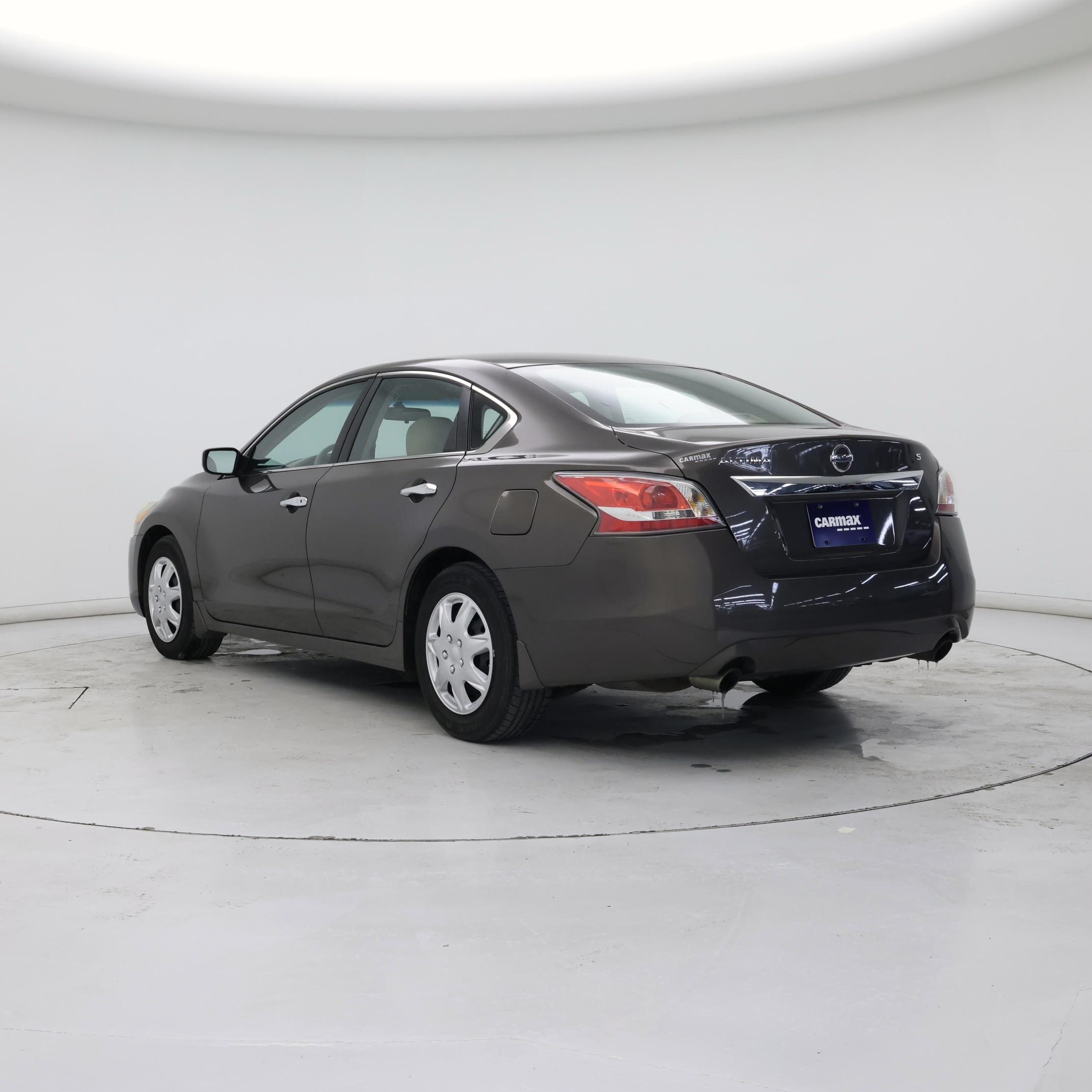 Thumbnail: 2015 Nissan Altima - 2