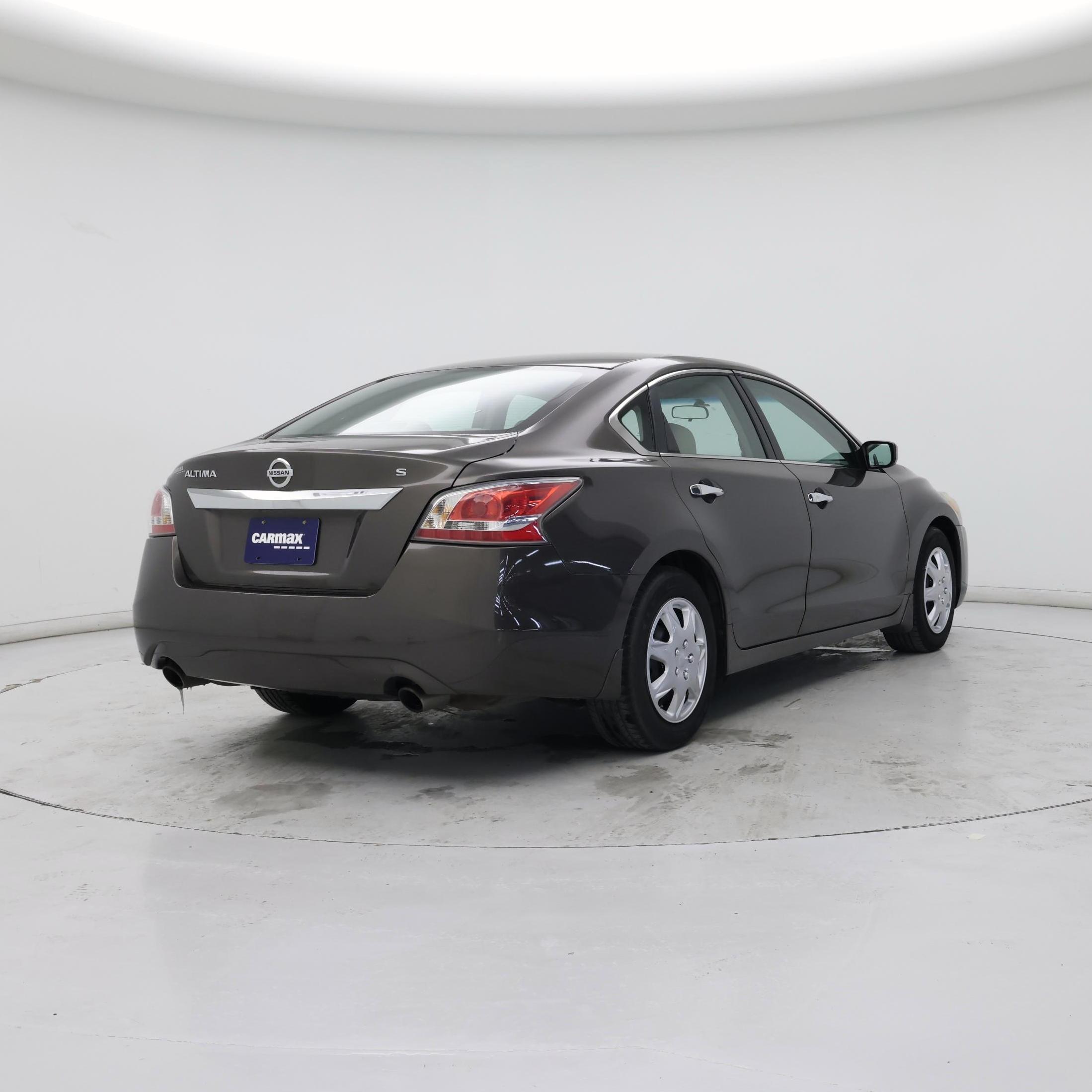 Thumbnail: 2015 Nissan Altima - 8