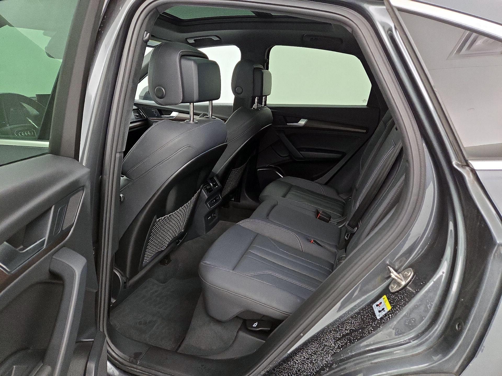 Thumbnail: 2023 Audi Q5 - 19