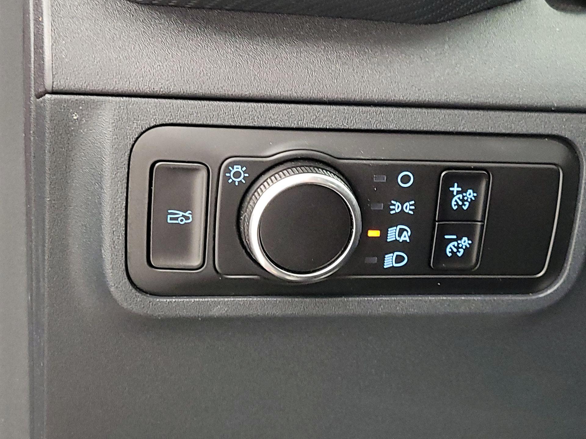 Thumbnail: 2025 Ford Mustang - 13