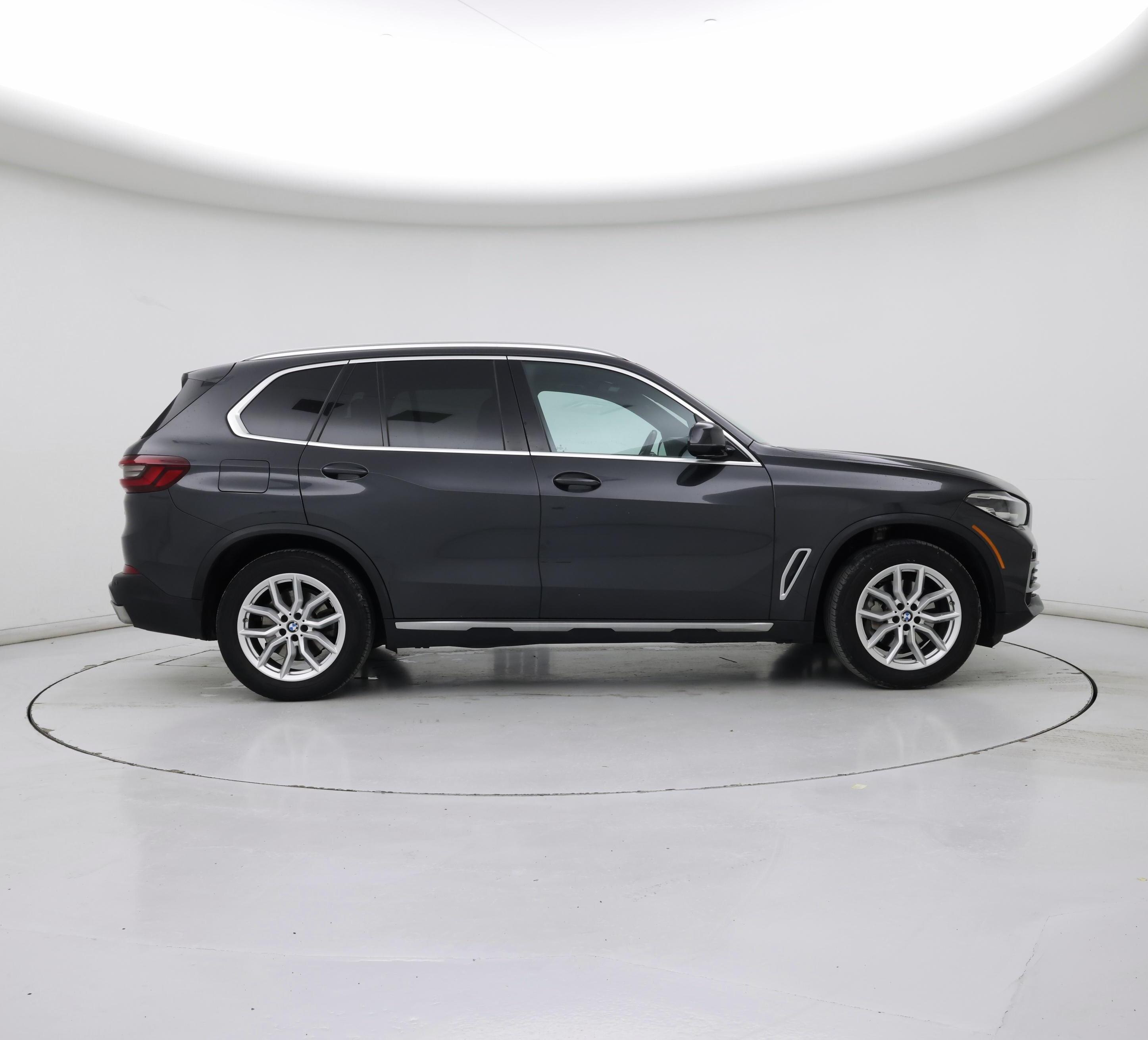 Thumbnail: 2023 BMW X5 - 7