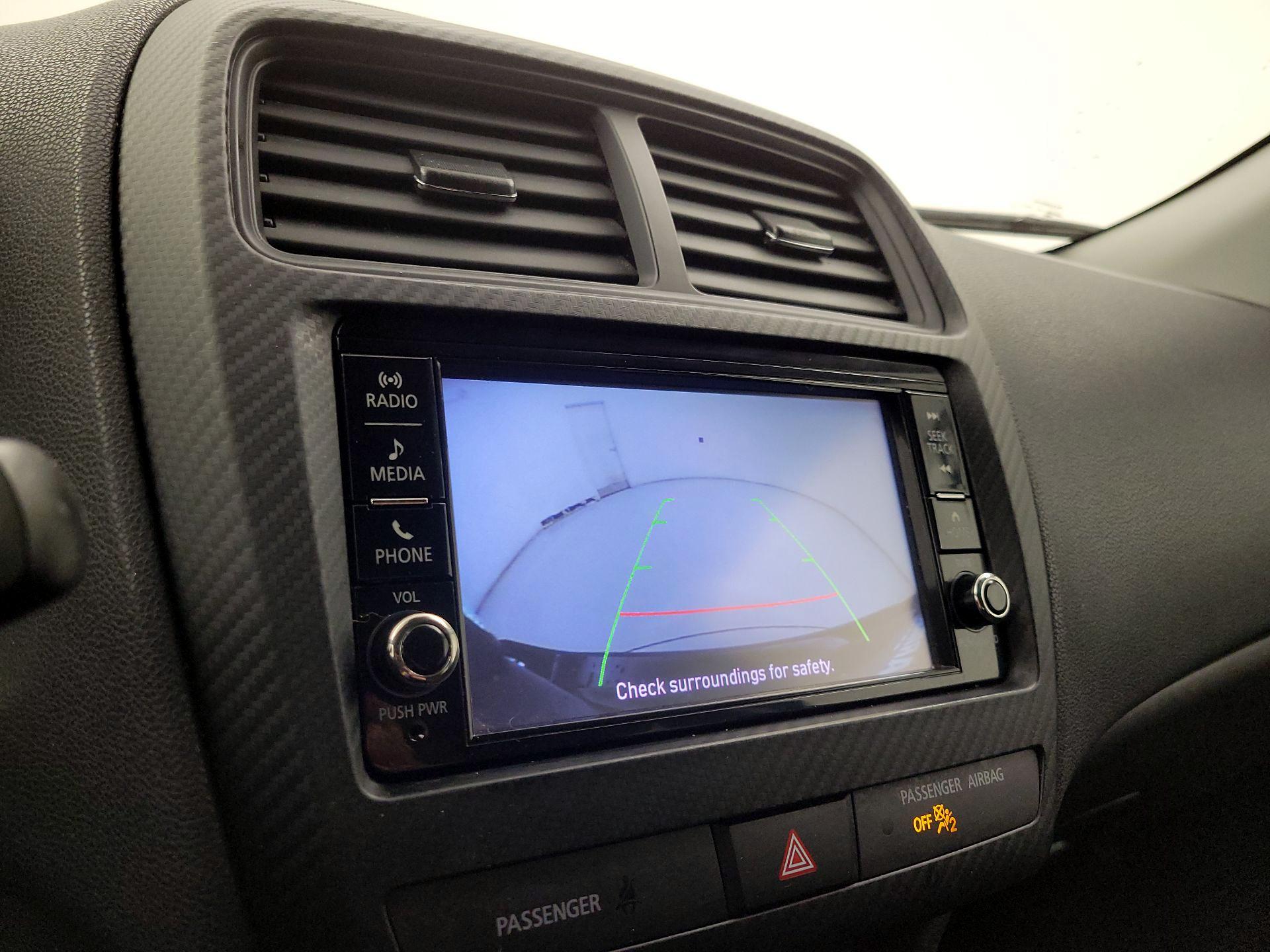 Thumbnail: 2022 Mitsubishi Outlander Sport - 14