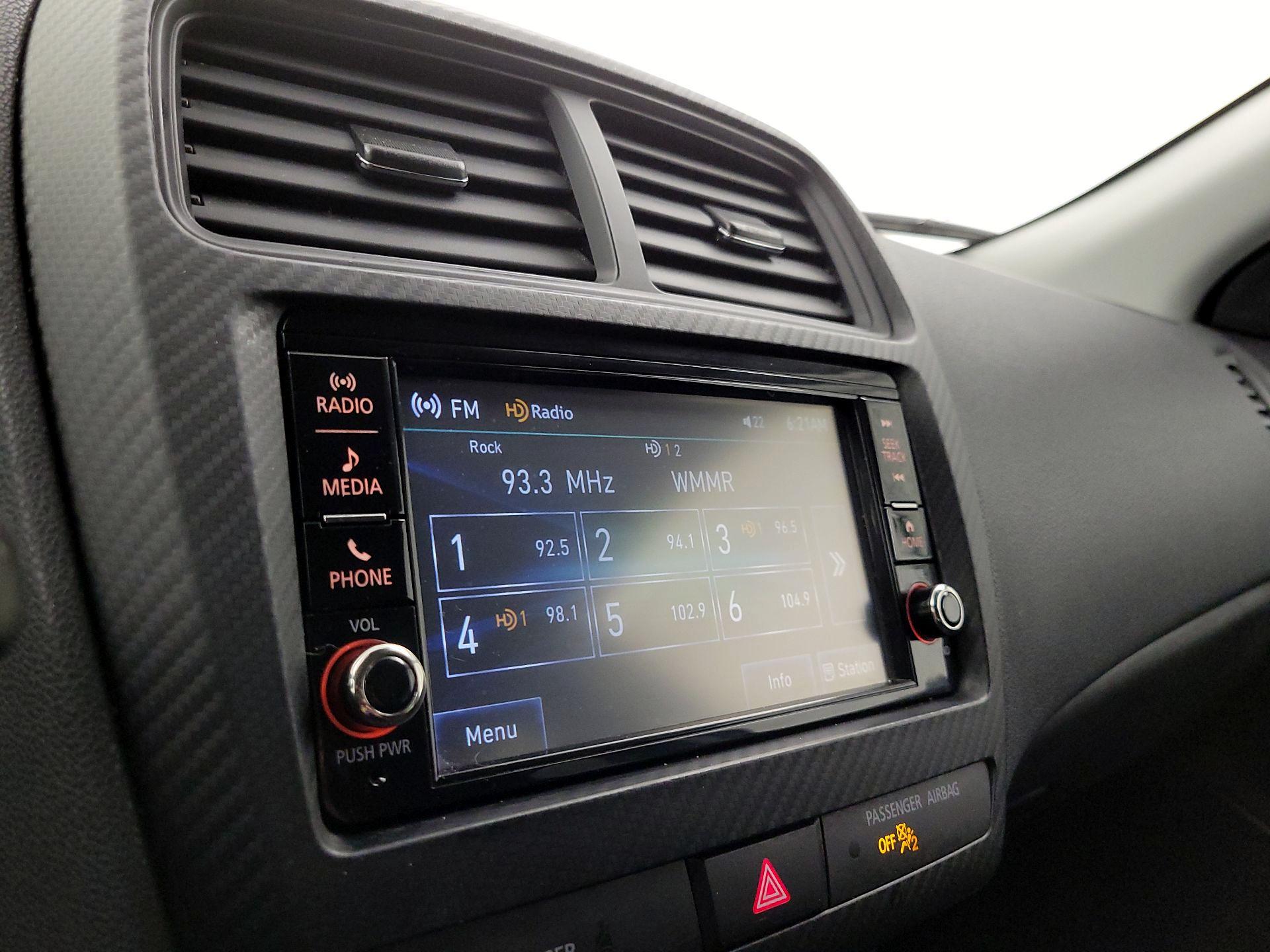 Thumbnail: 2022 Mitsubishi Outlander Sport - 15