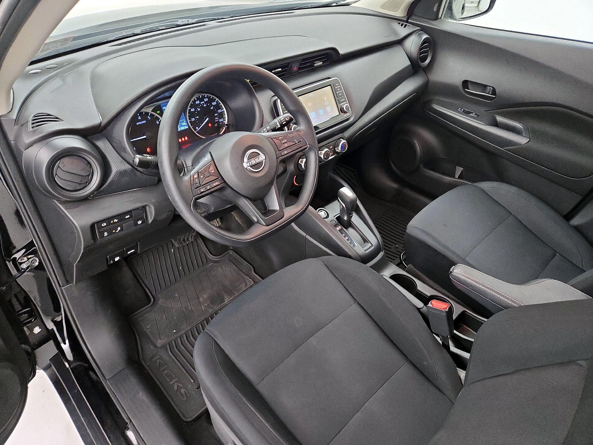 Thumbnail: 2023 Nissan Kicks - 11