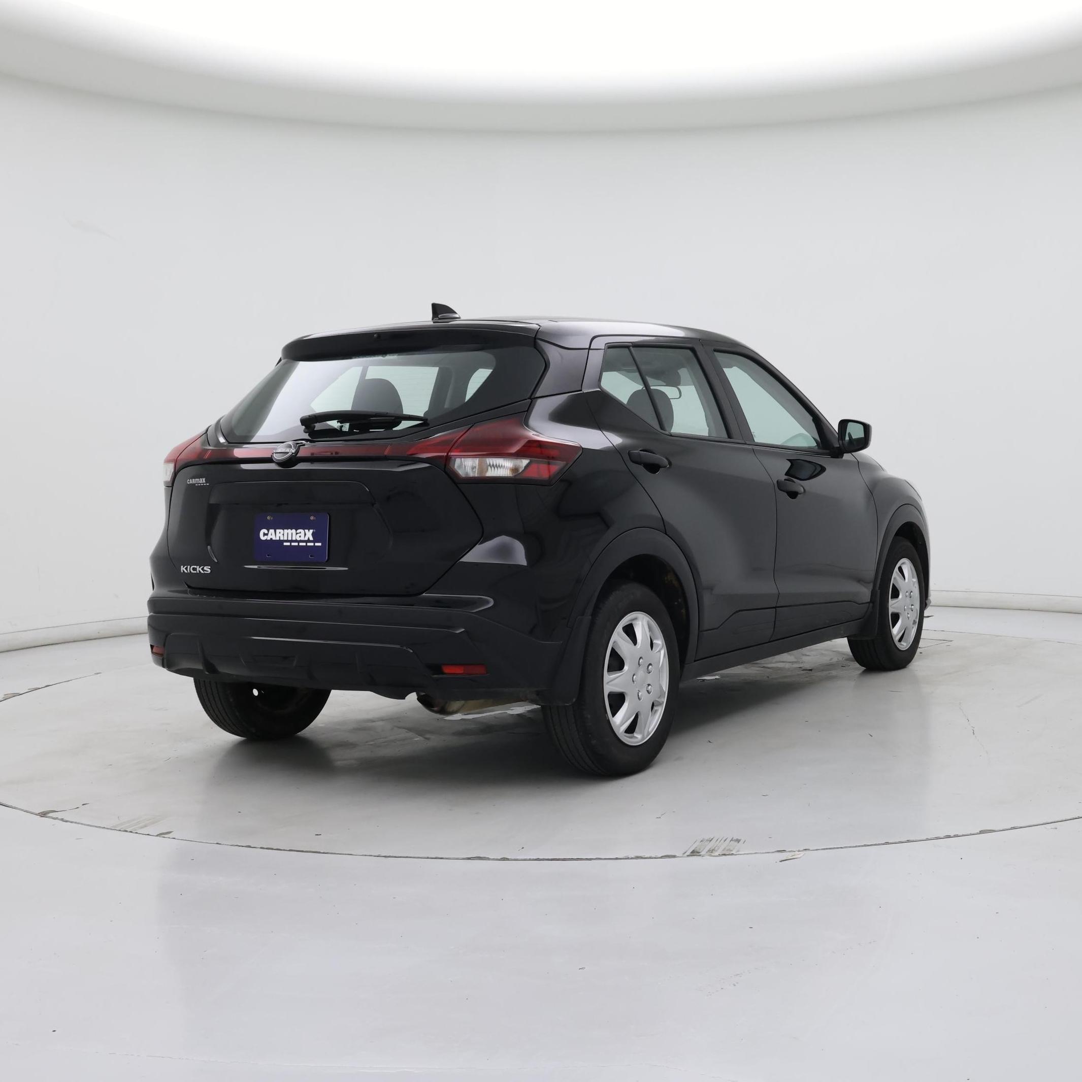 Thumbnail: 2023 Nissan Kicks - 8