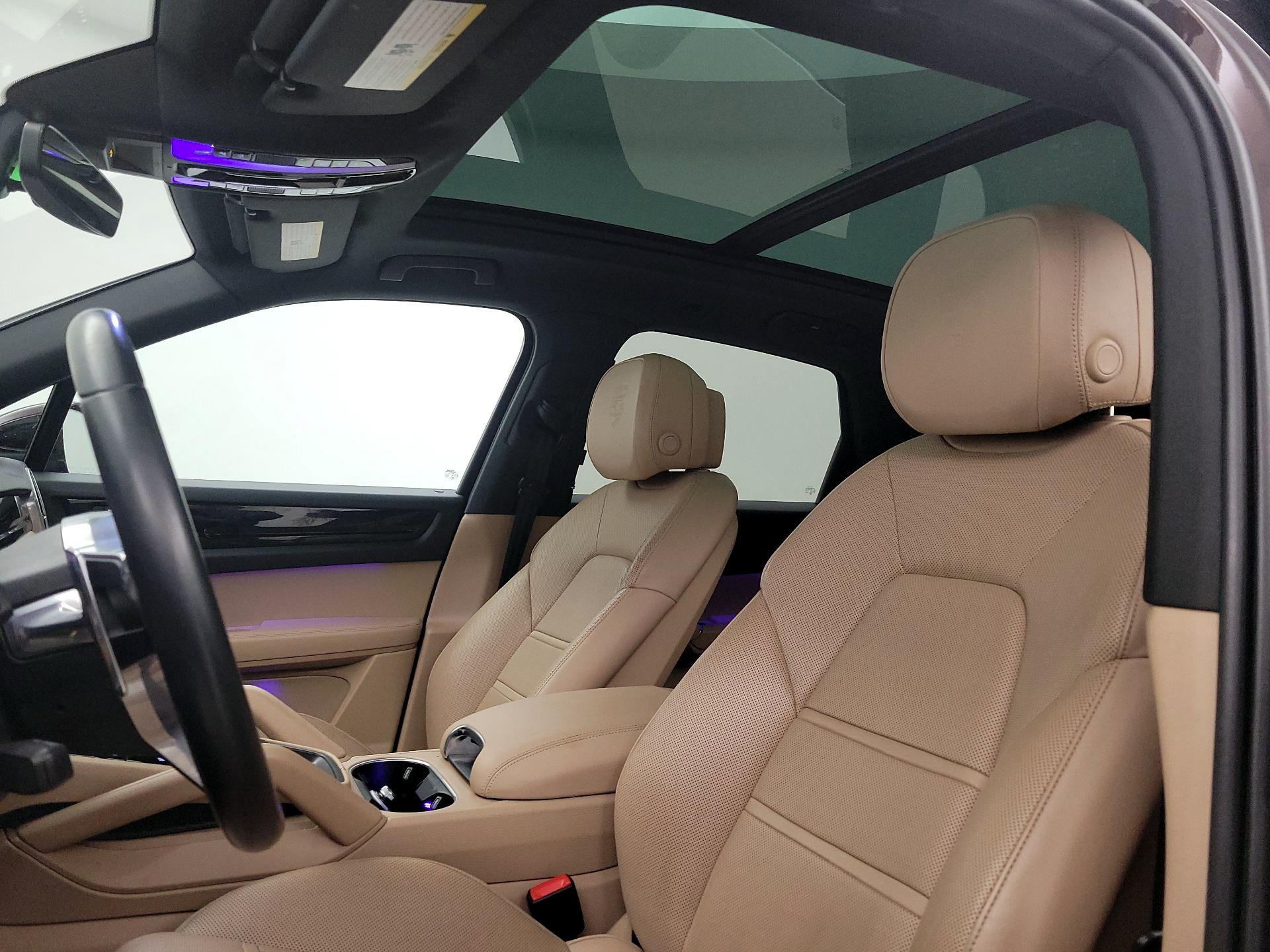 Thumbnail: 2023 Porsche Cayenne - 20