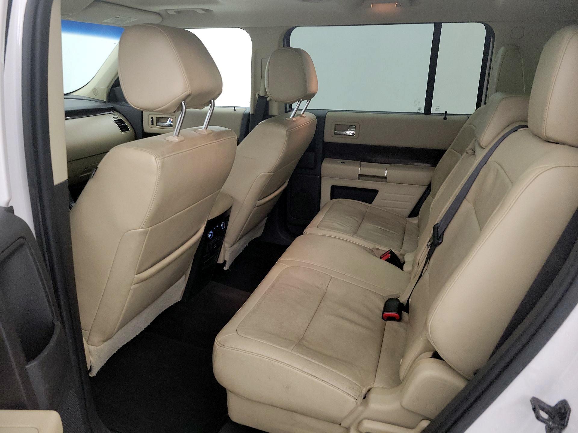 Thumbnail: 2016 Ford Flex - 20