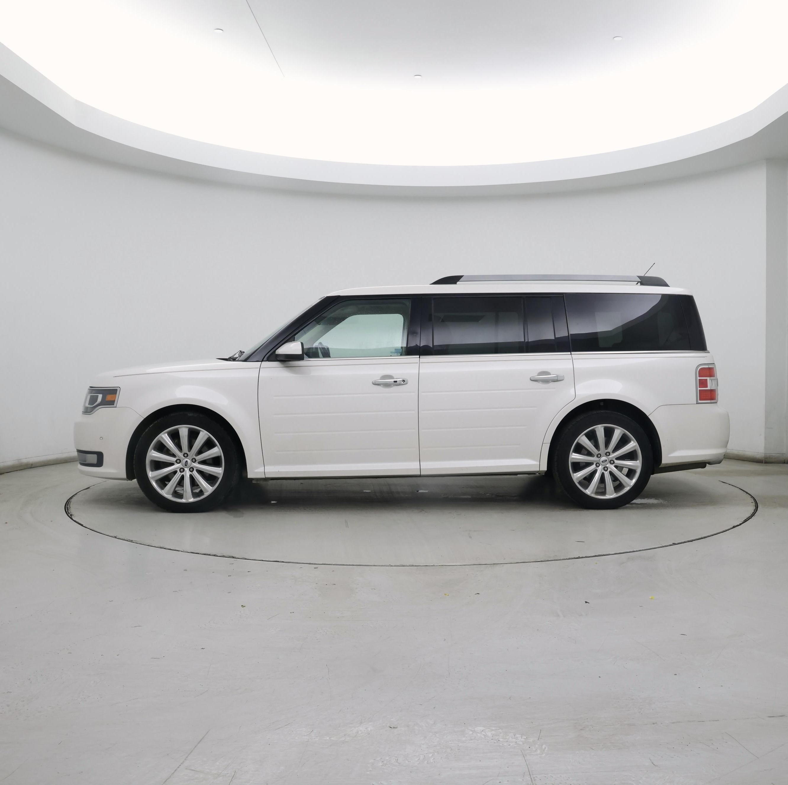 Thumbnail: 2016 Ford Flex - 3