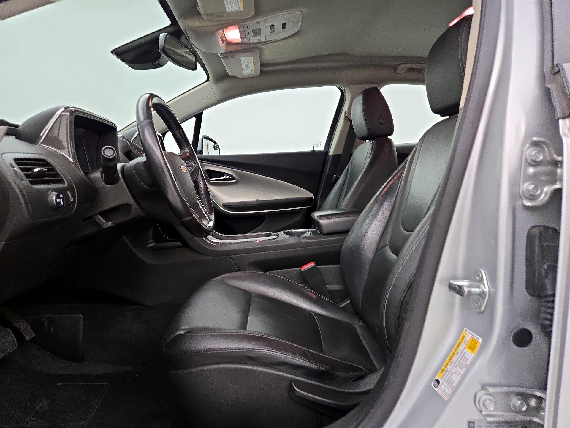 Thumbnail: 2014 Chevrolet Volt - 11