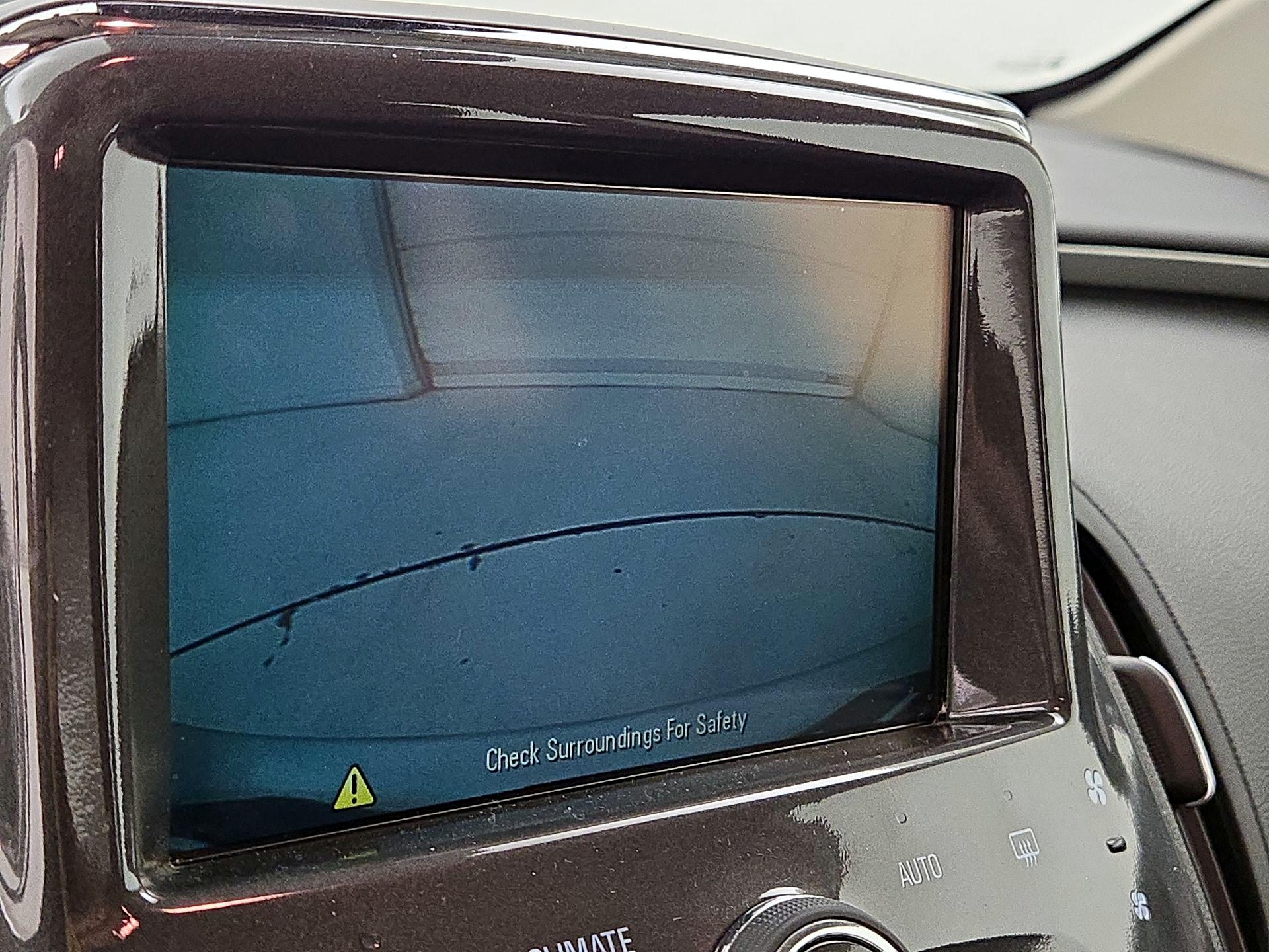 Thumbnail: 2014 Chevrolet Volt - 14