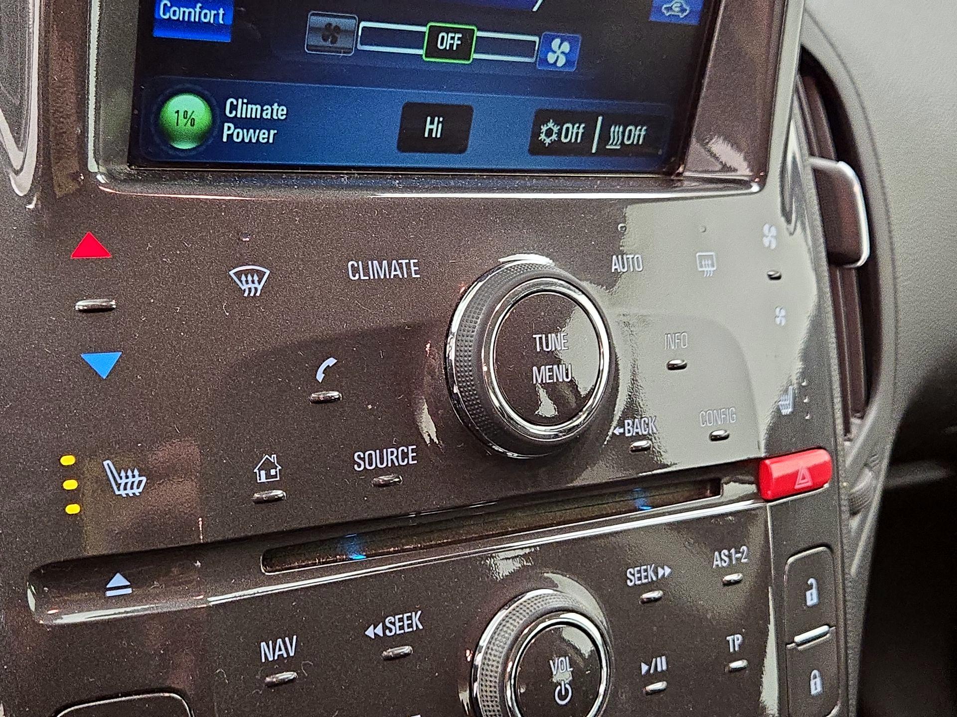 Thumbnail: 2014 Chevrolet Volt - 16