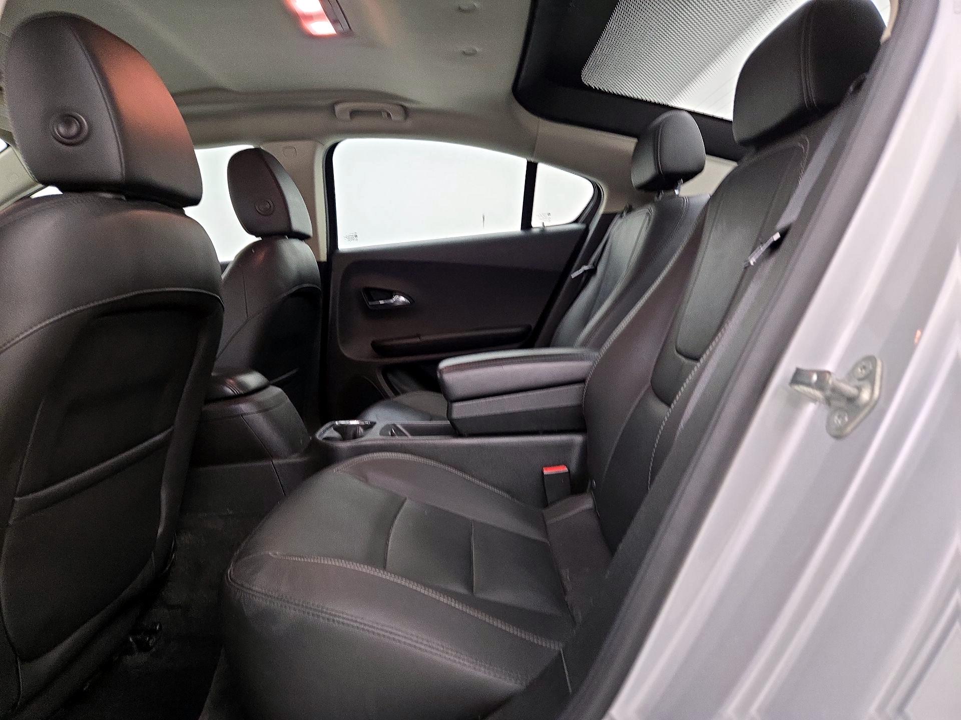 Thumbnail: 2014 Chevrolet Volt - 19